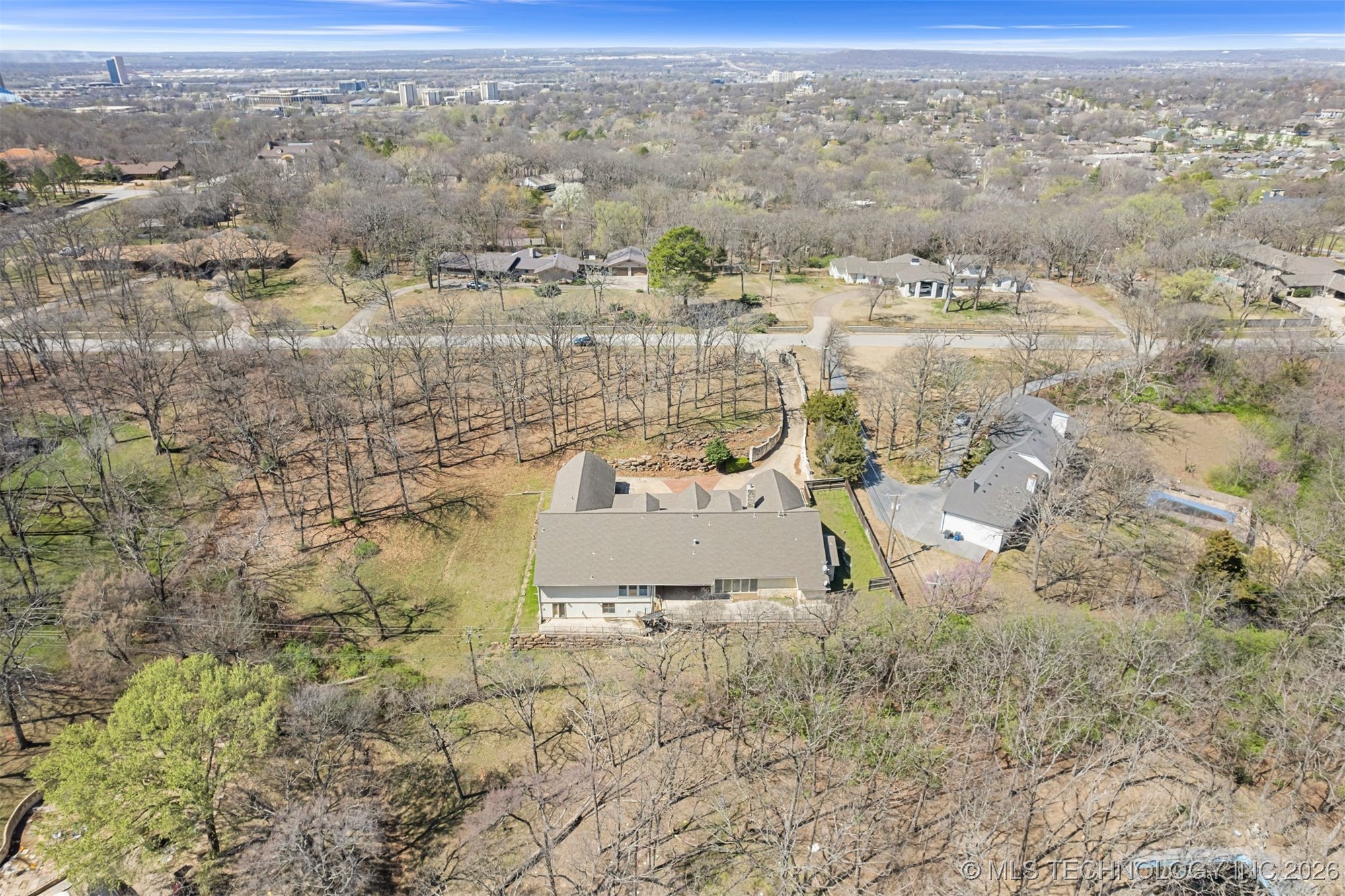 7455 S Sleepy Hollow Drive Tulsa OK 74136
