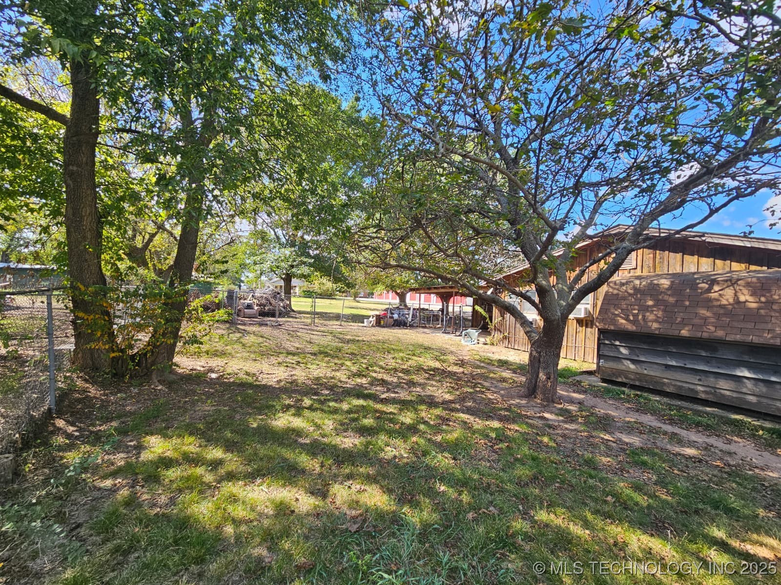 310 E Adler Davis OK 73030