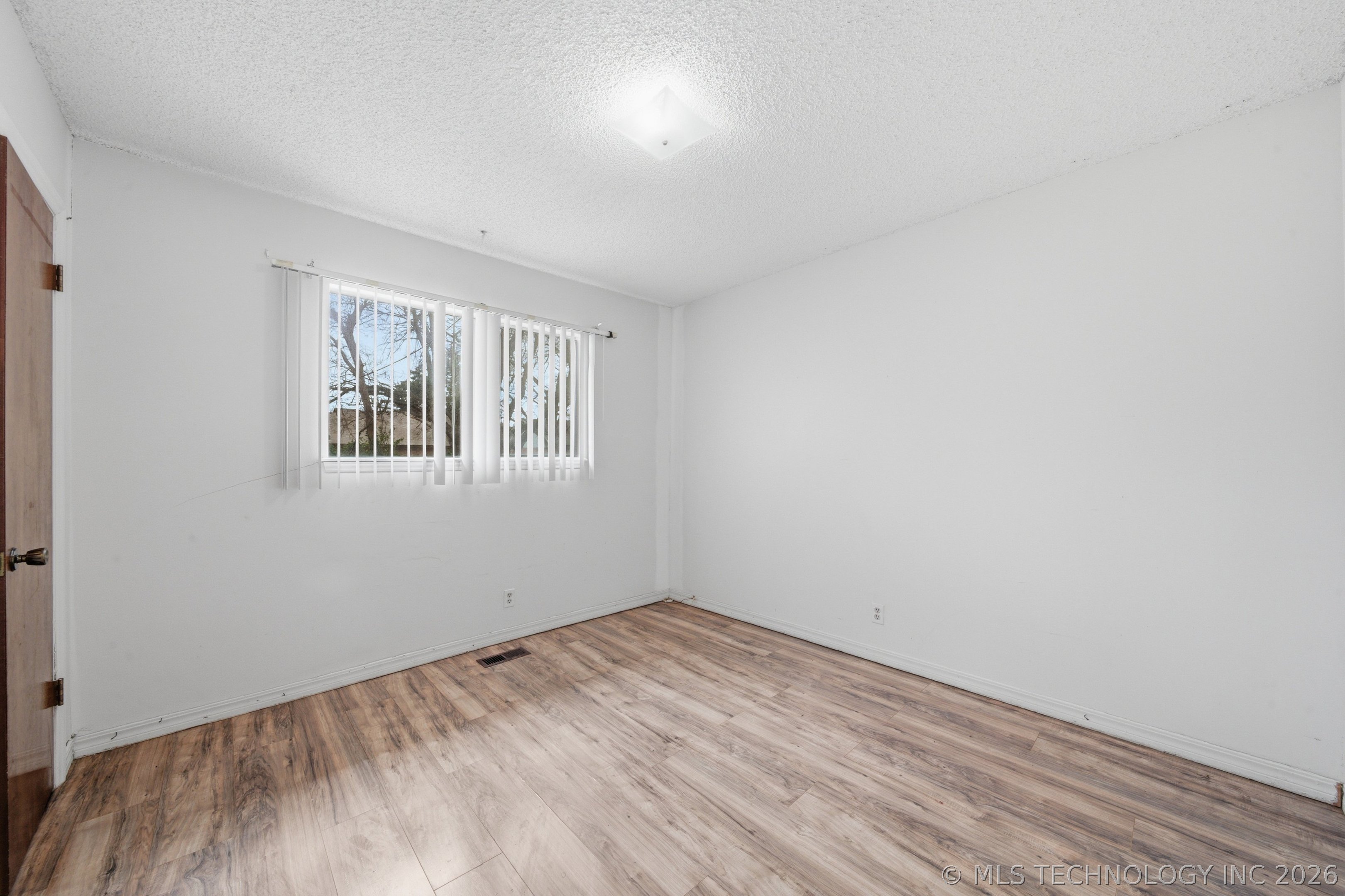 11552 E 27th Court Tulsa OK 74129