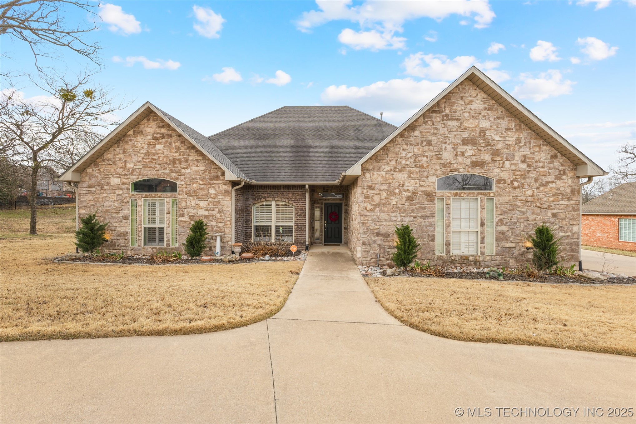 1923 Muirfield Drive Ada OK 74820