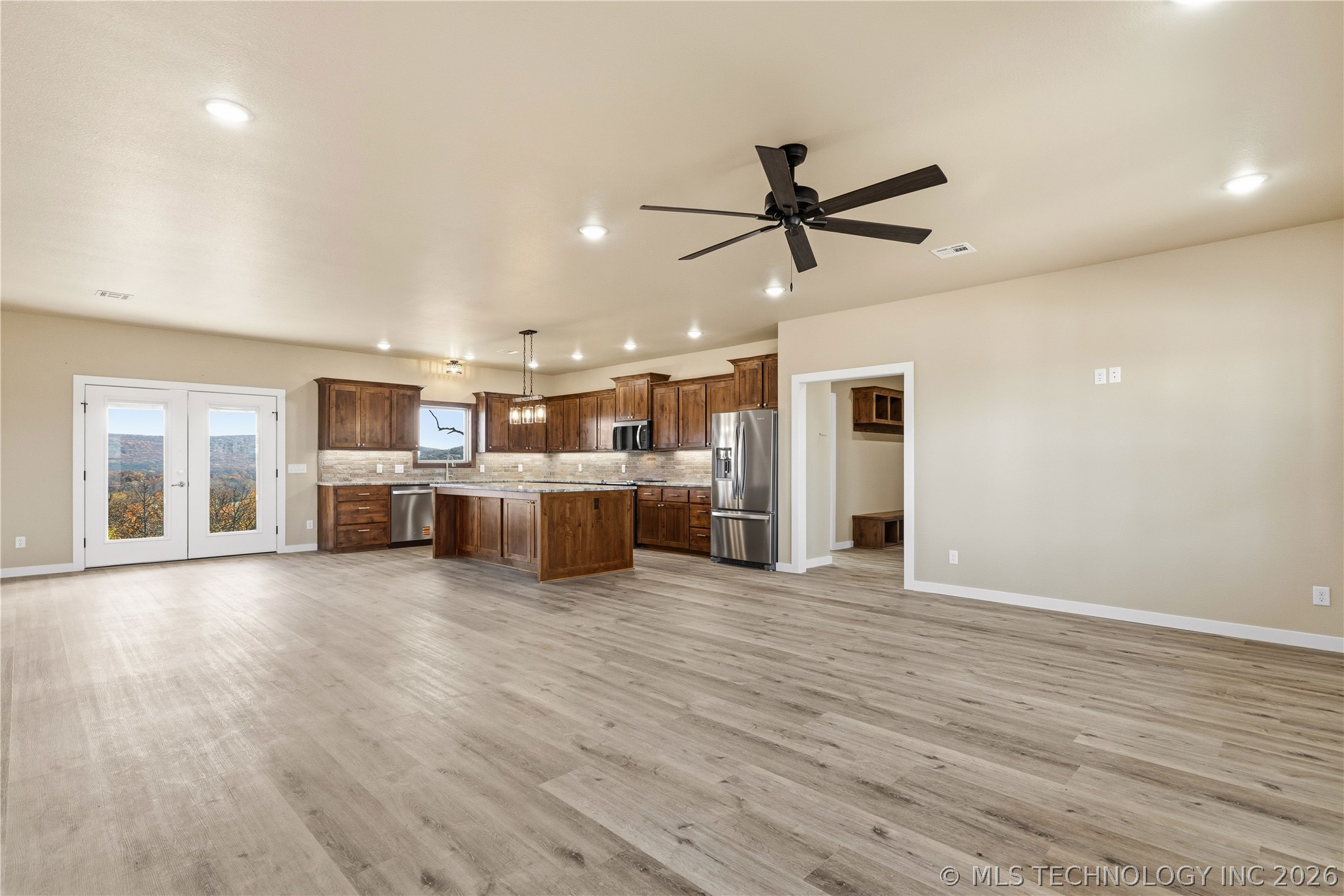 34830 S Falcon Crest Lane Cookson OK 74427