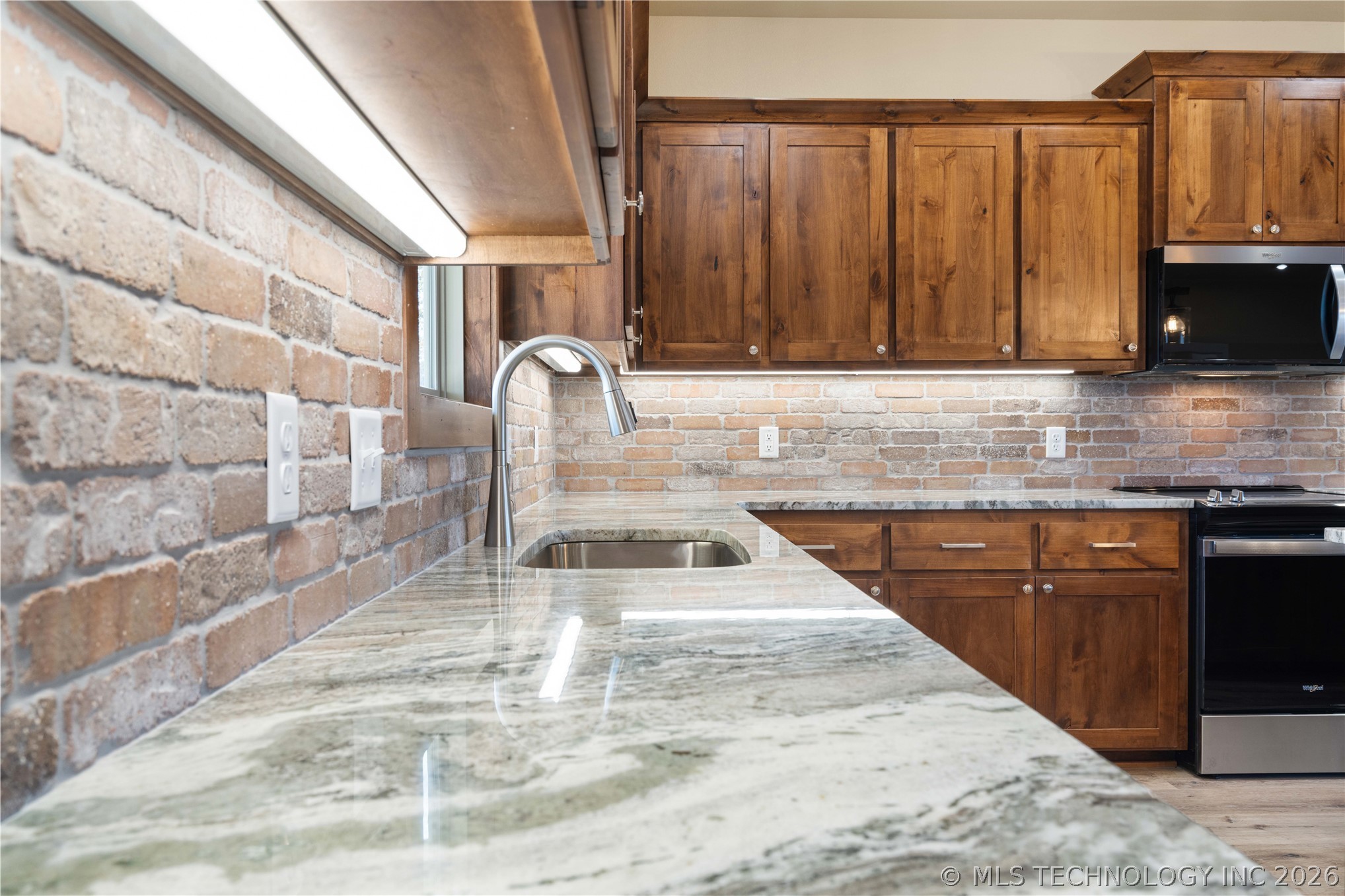 34830 S Falcon Crest Lane Cookson OK 74427
