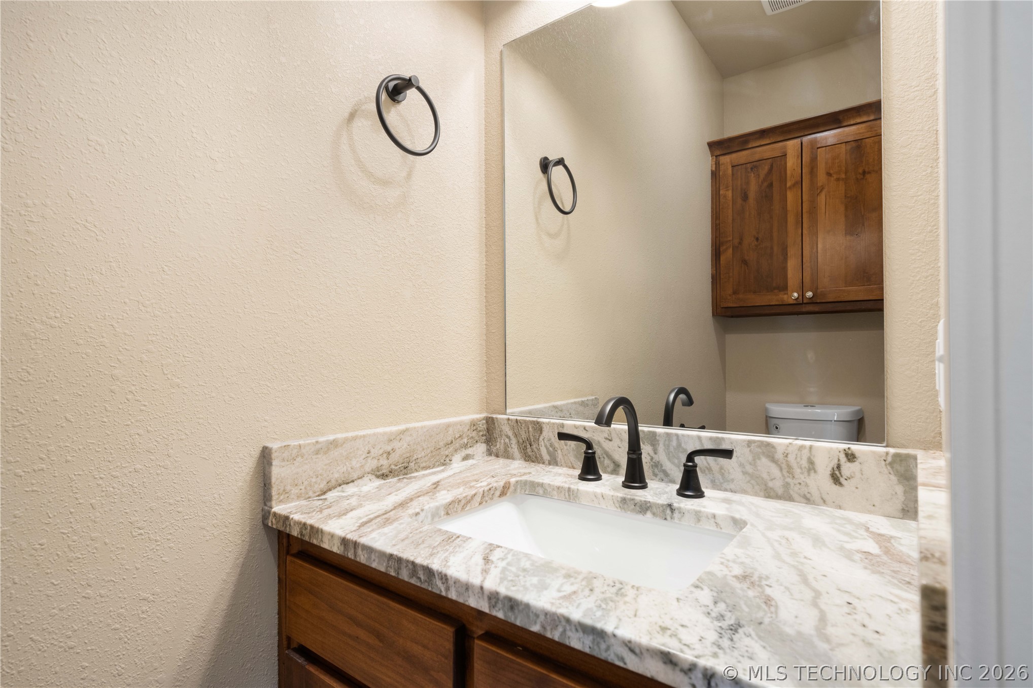34830 S Falcon Crest Lane Cookson OK 74427