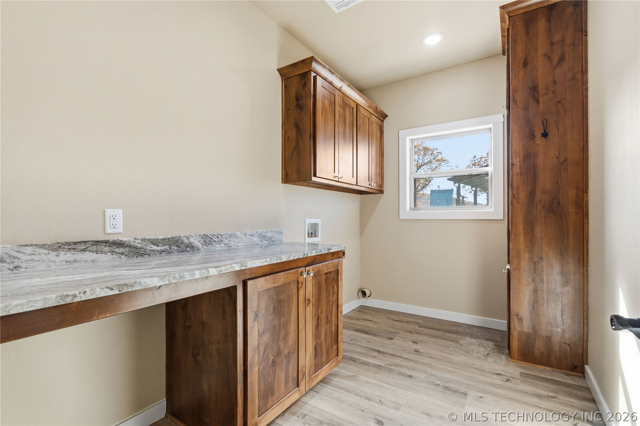 34830 S Falcon Crest Lane Cookson OK 74427