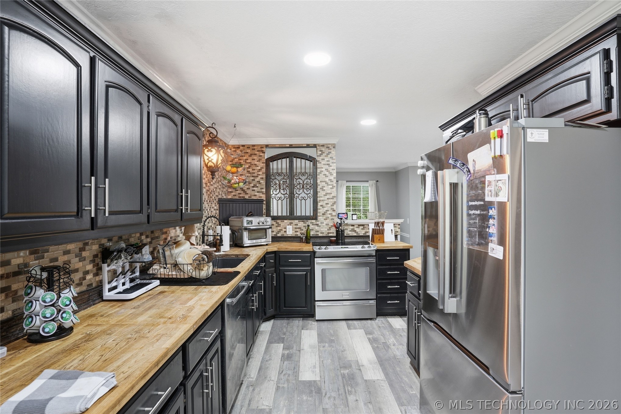 6811 E 65th Place Tulsa OK 74133