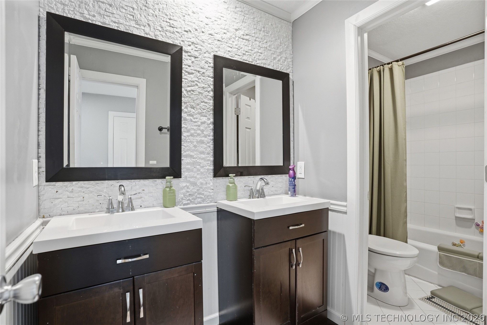 6811 E 65th Place Tulsa OK 74133