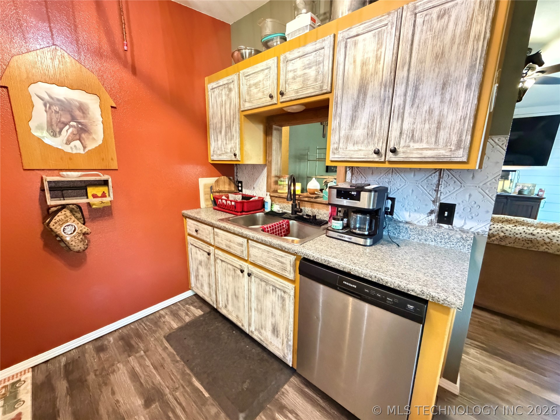 229 W Monterey Avenue Sapulpa OK 74066
