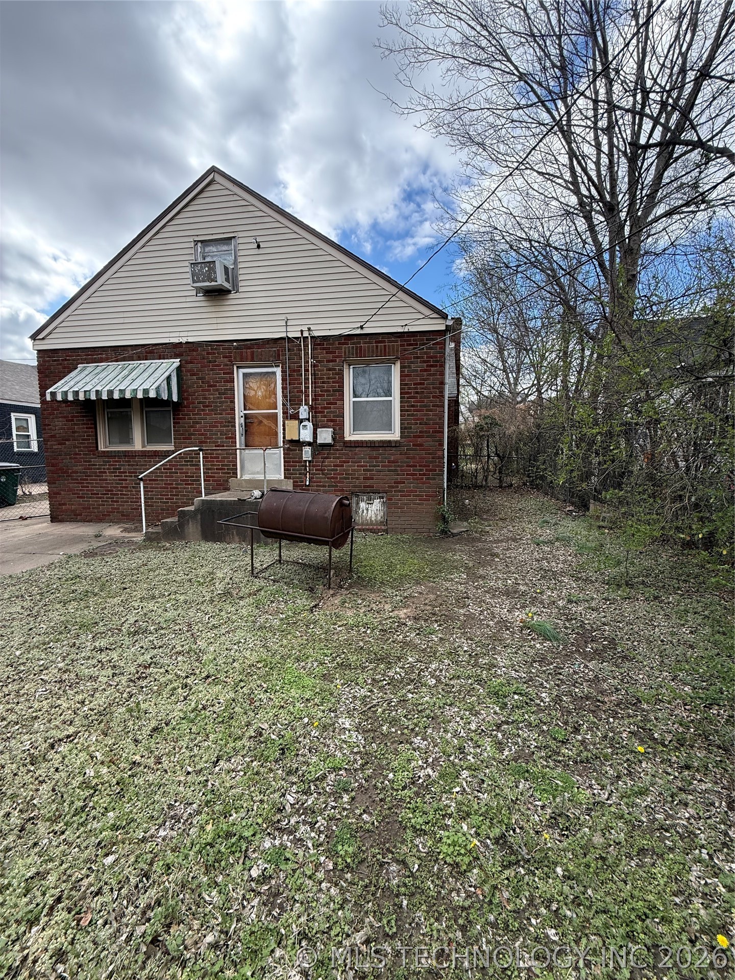 1961 N Boston Place Tulsa OK 74106