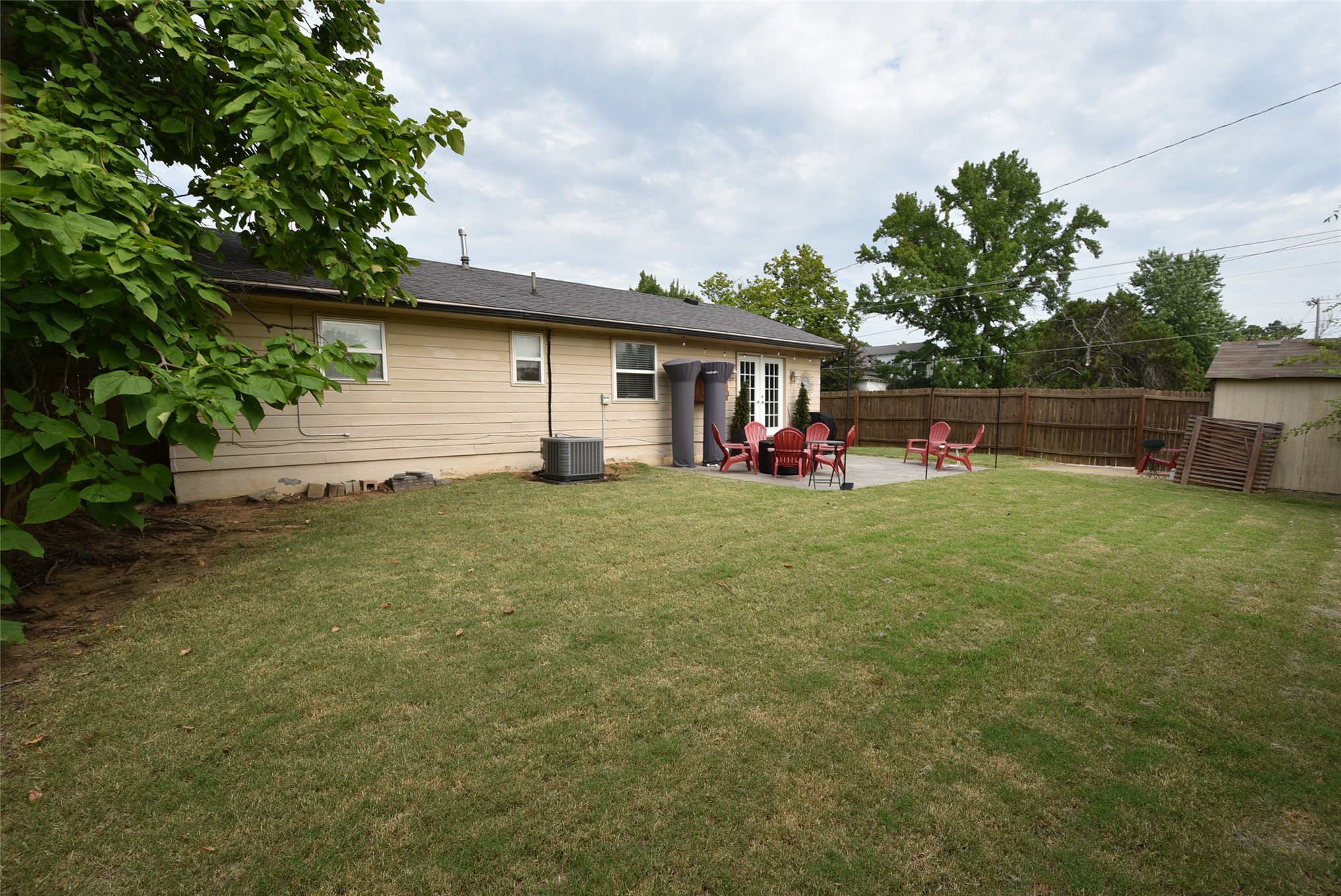 924 Cherokee Street Seminole OK 74868