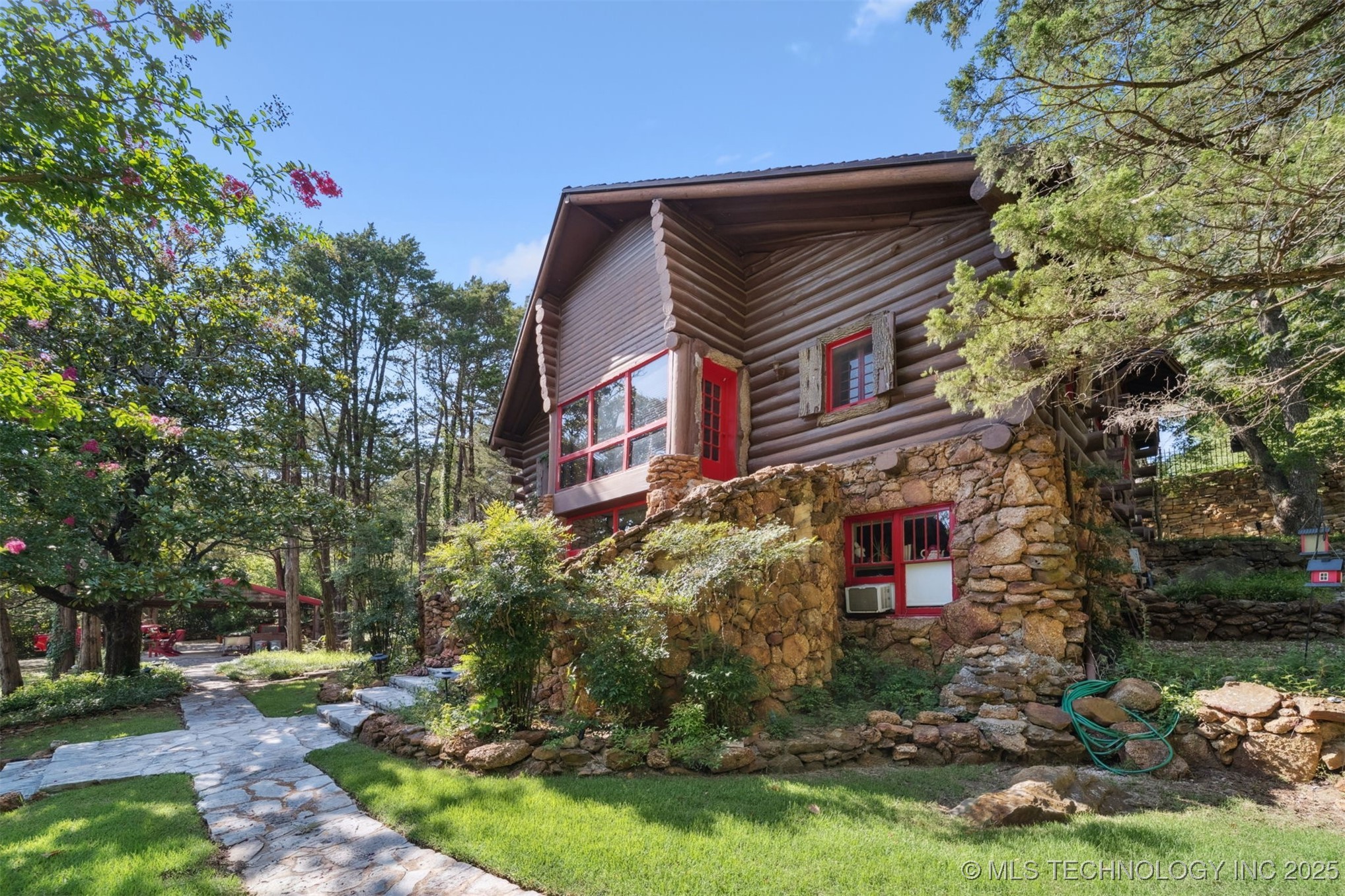 901 E 18th Ada OK 74820