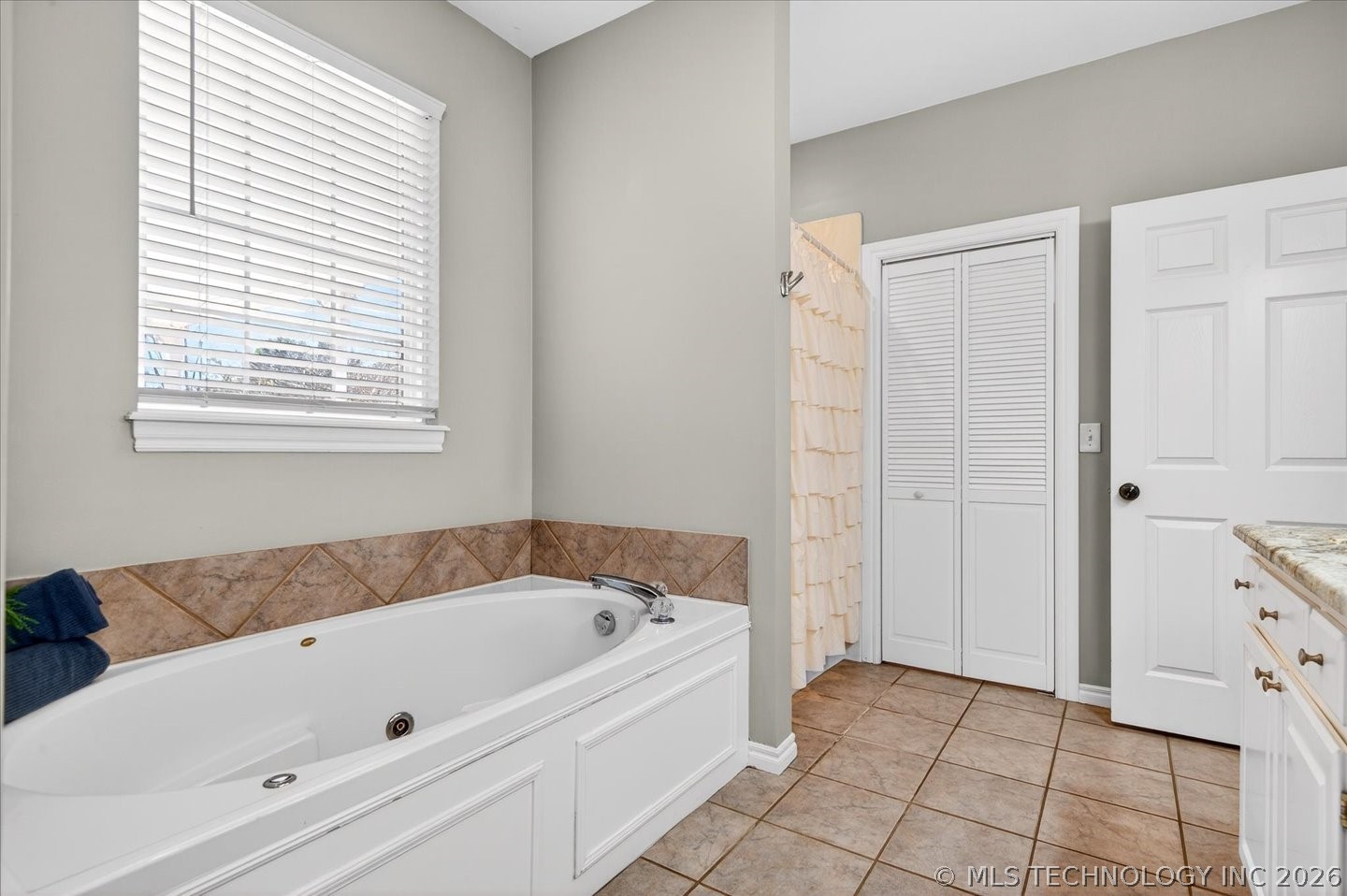 21 Longacre Drive Ramona OK 74061