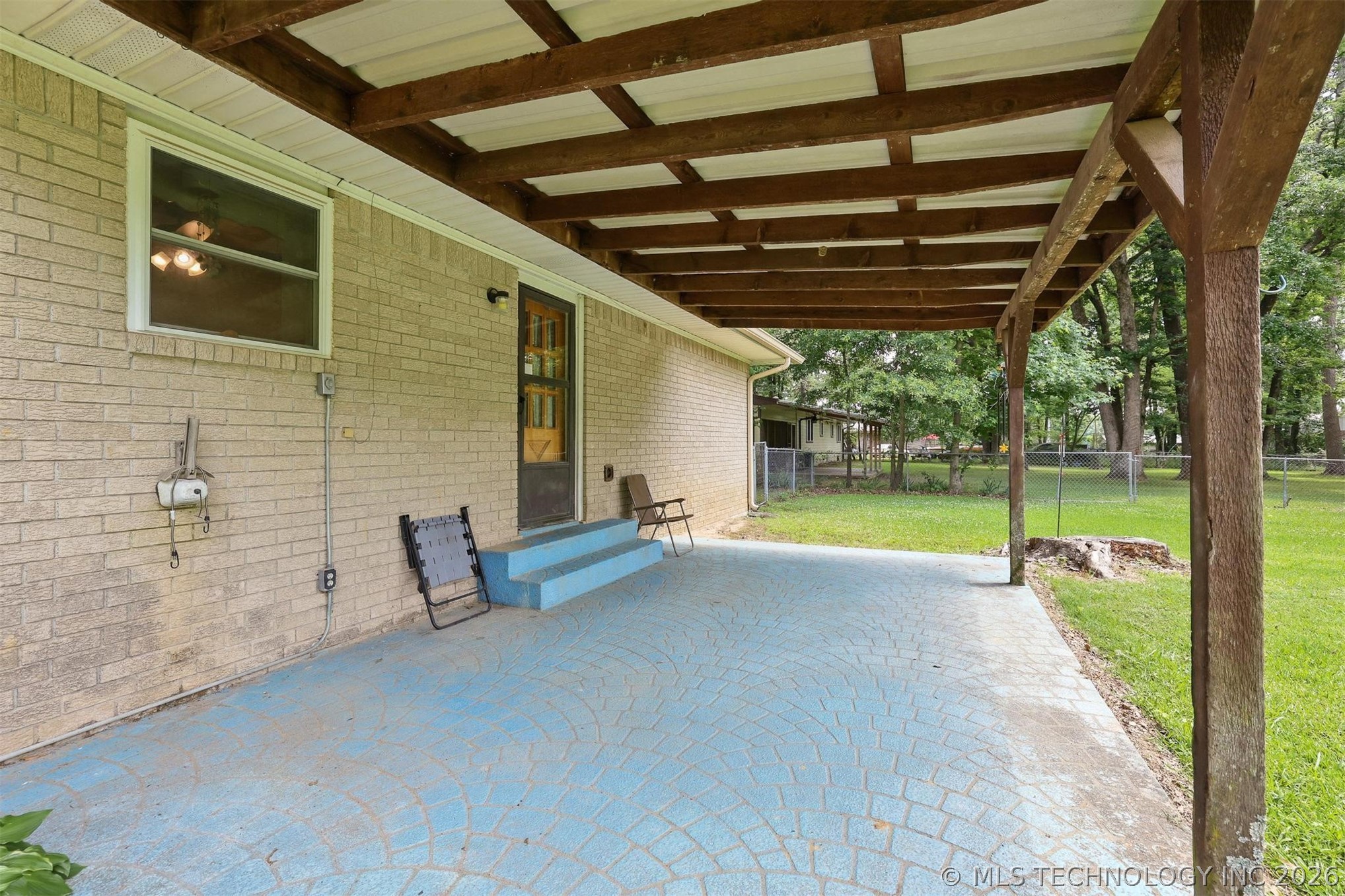 107 Maple Broken Bow OK 74728