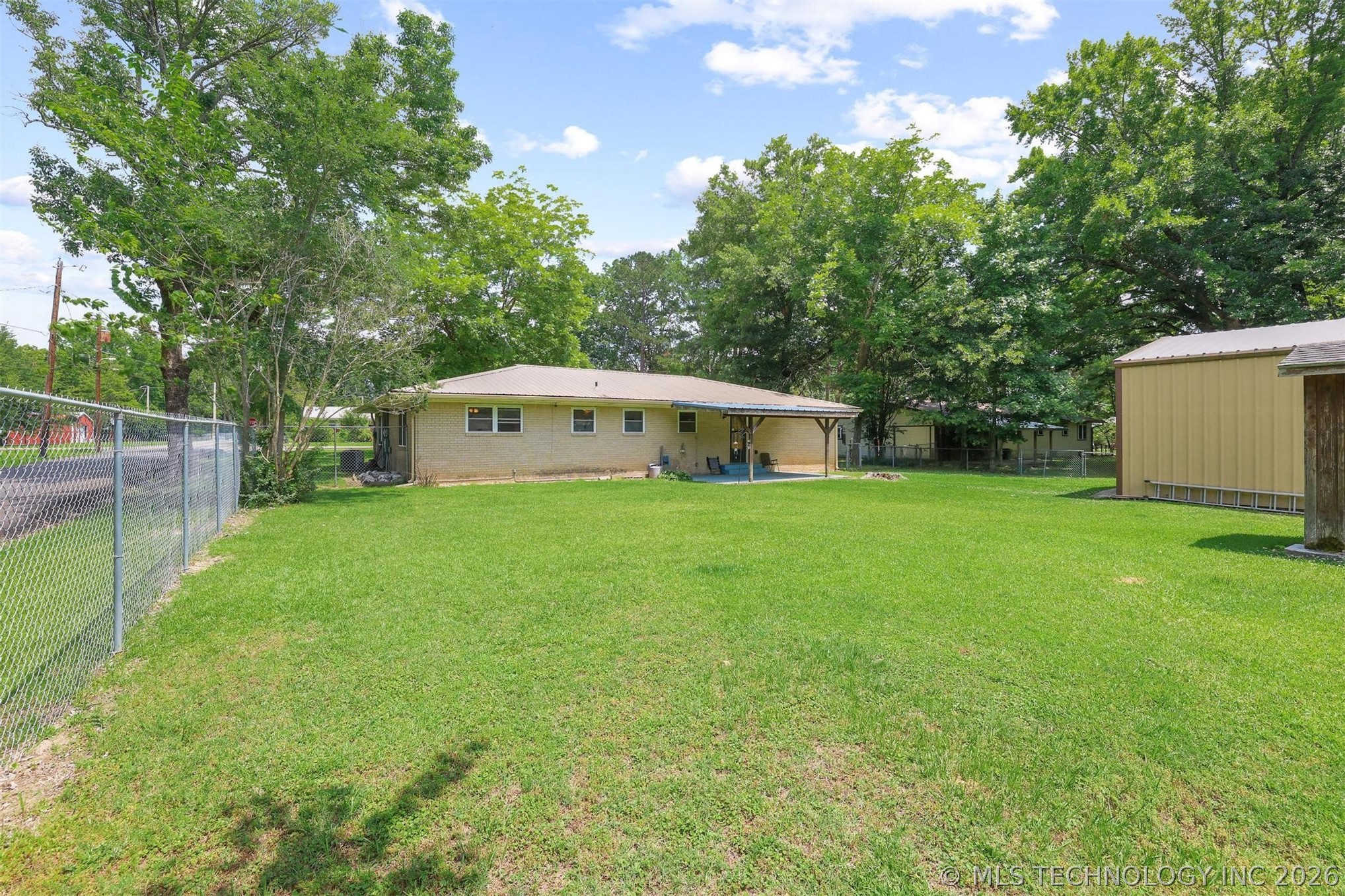107 Maple Broken Bow OK 74728