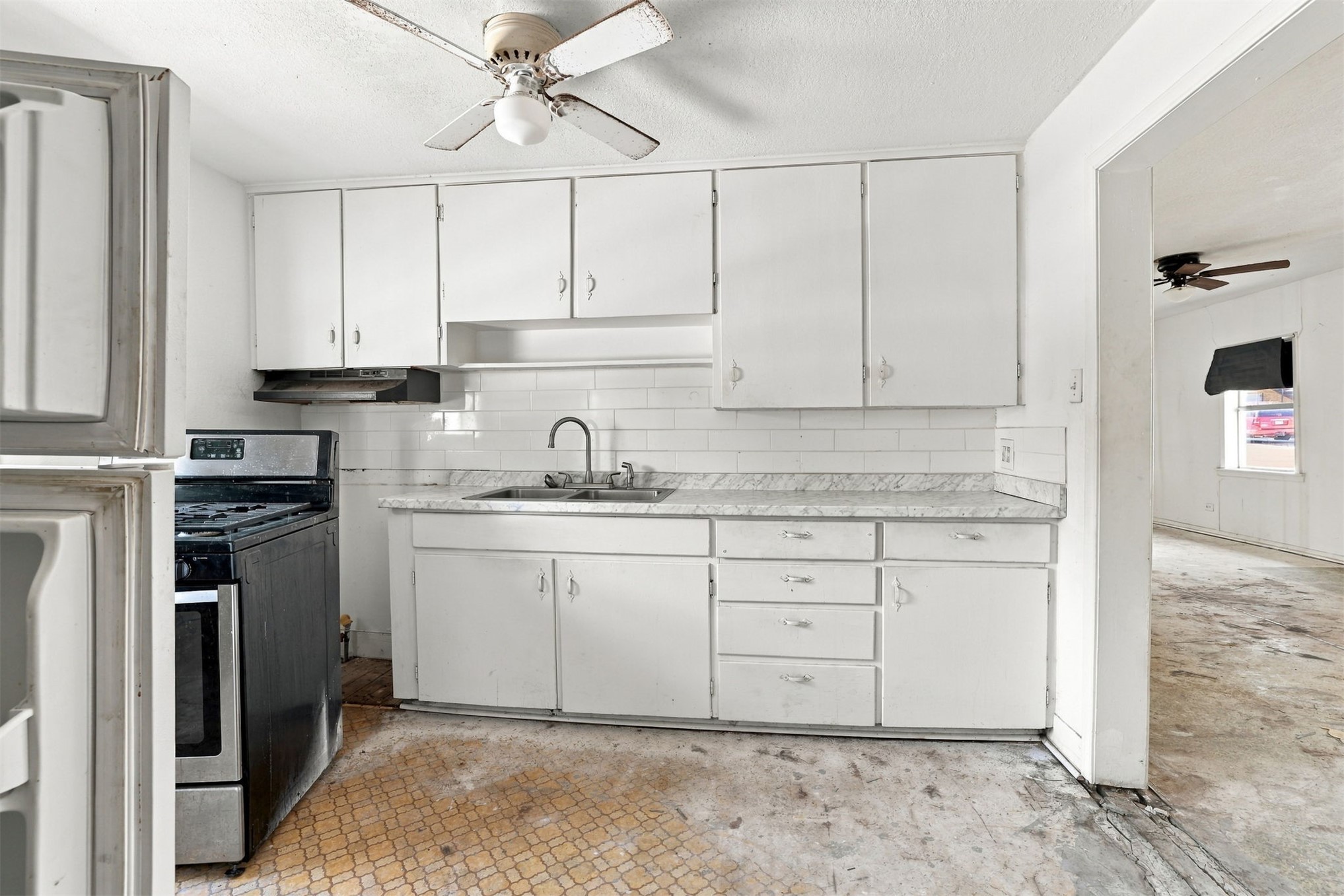 214 W Mulberry Durant OK 74701