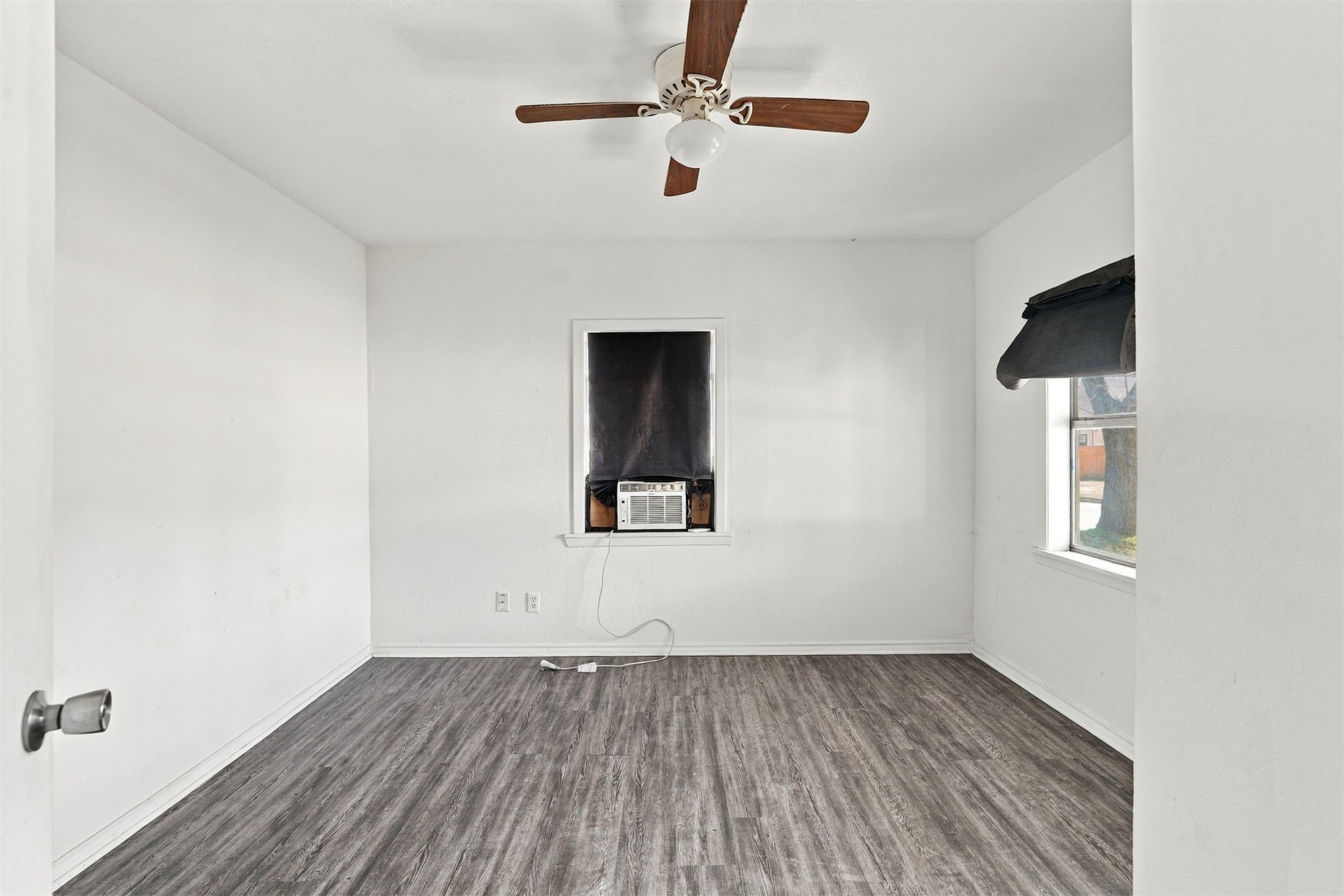 214 W Mulberry Durant OK 74701