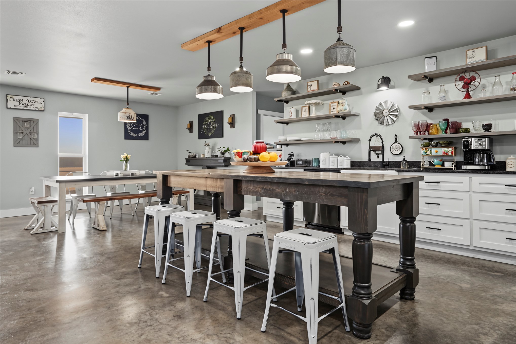 7261 W 395 Road Adair OK 74330