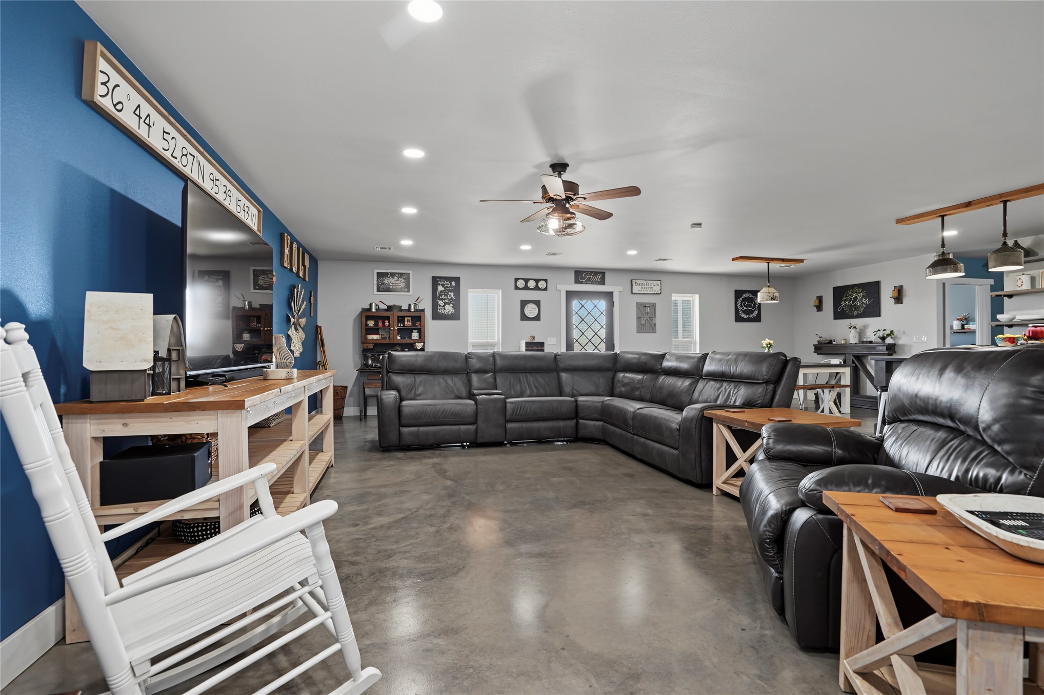 7261 W 395 Road Adair OK 74330