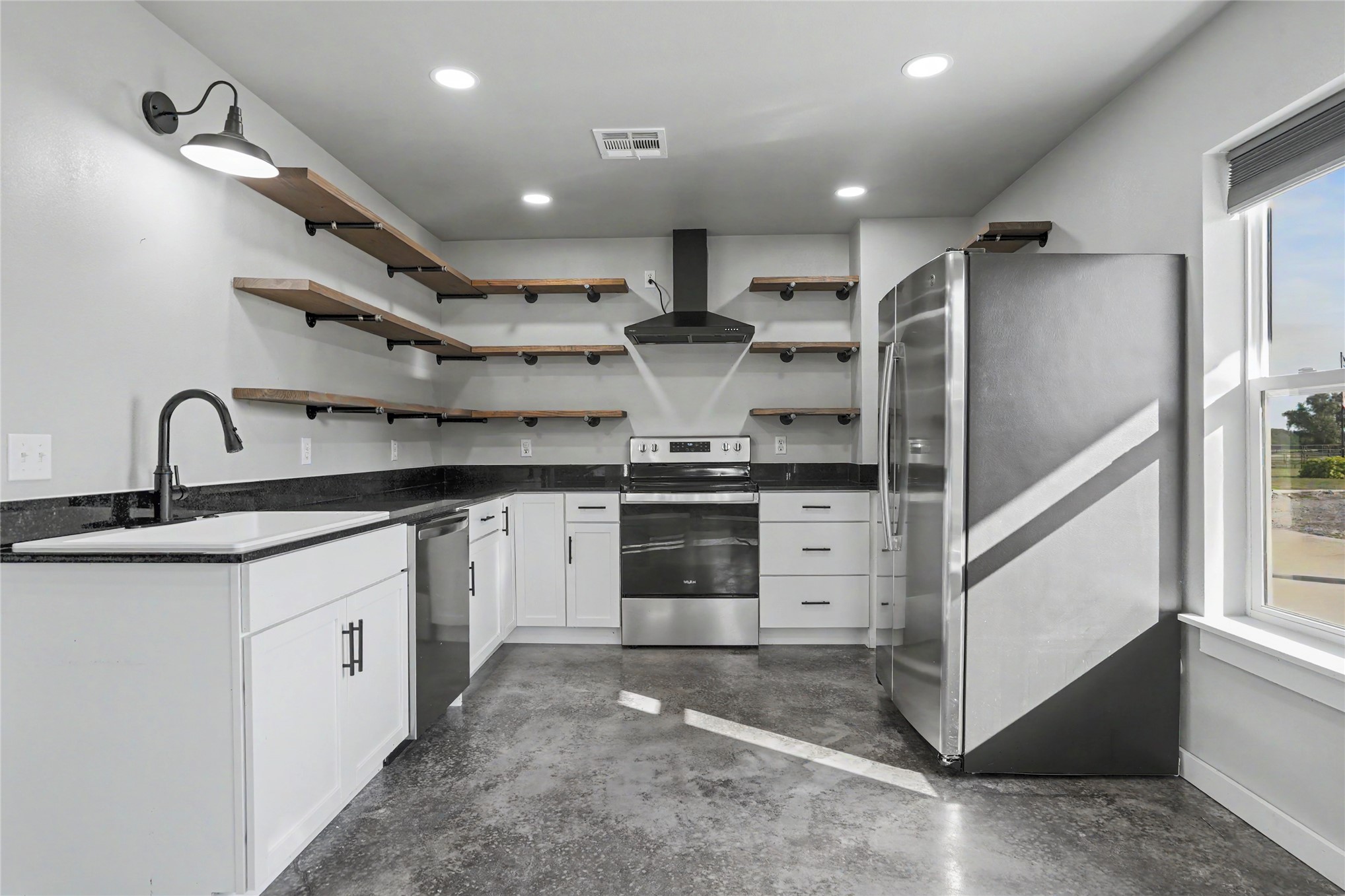 7261 W 395 Road Adair OK 74330