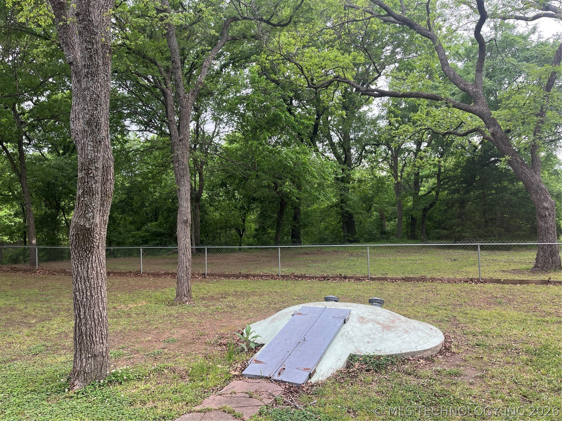 221 Cross Creek Lone Grove OK 73443