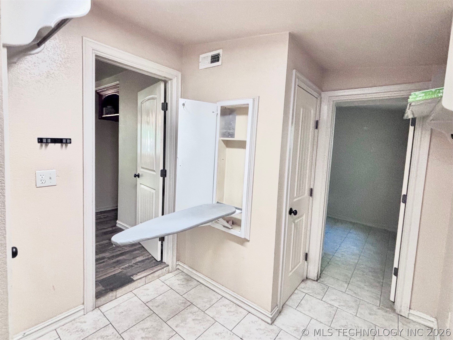 1816 N Atlanta Court Tulsa OK 74110