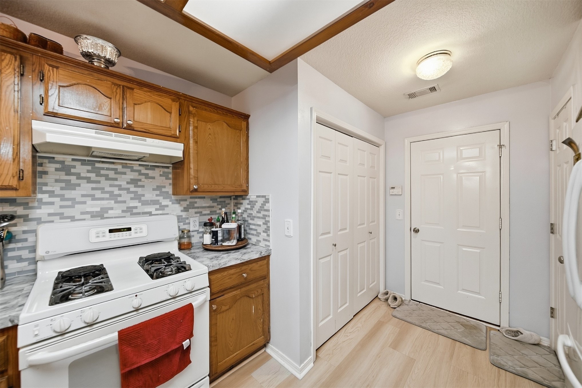 3217 N 8th Place Broken Arrow OK 74012