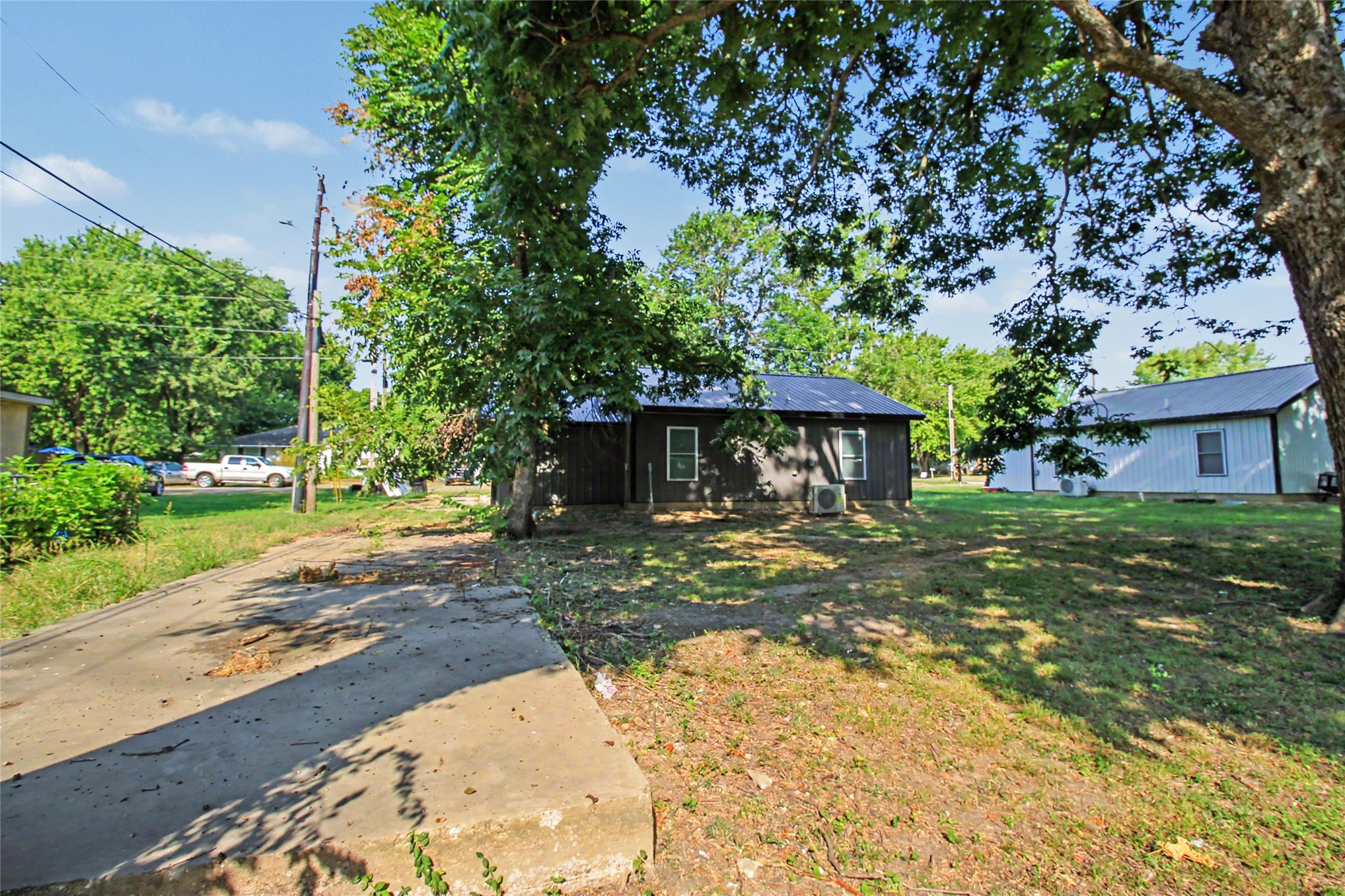 1415 S Locust Avenue Westville OK 74965