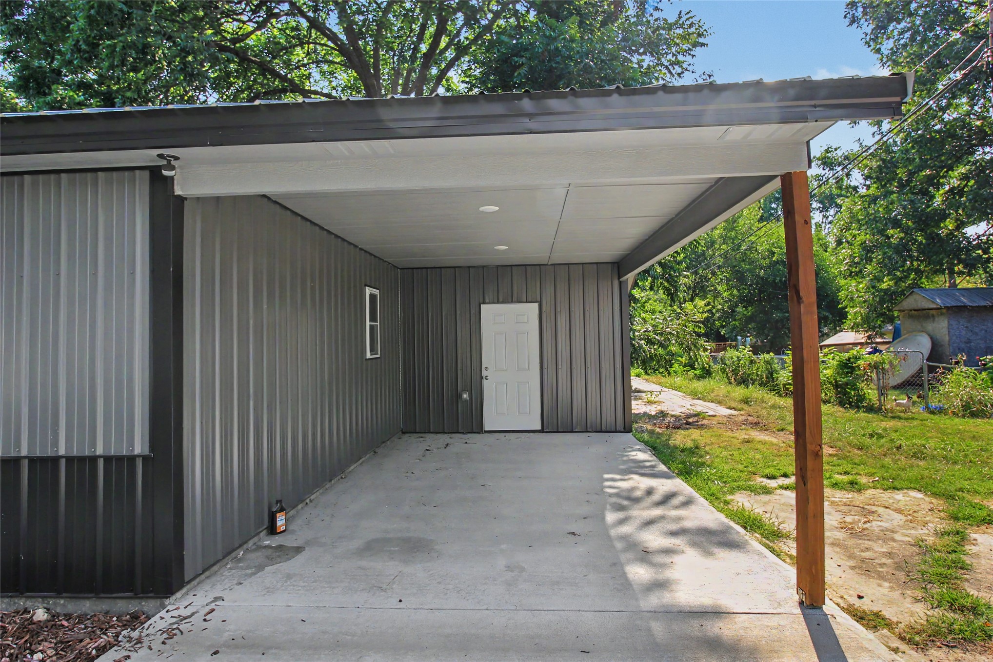 1415 S Locust Avenue Westville OK 74965