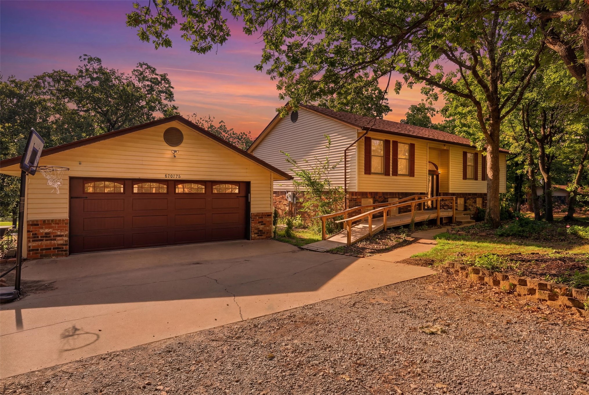 870776 S Hickory E Chandler OK 74834
