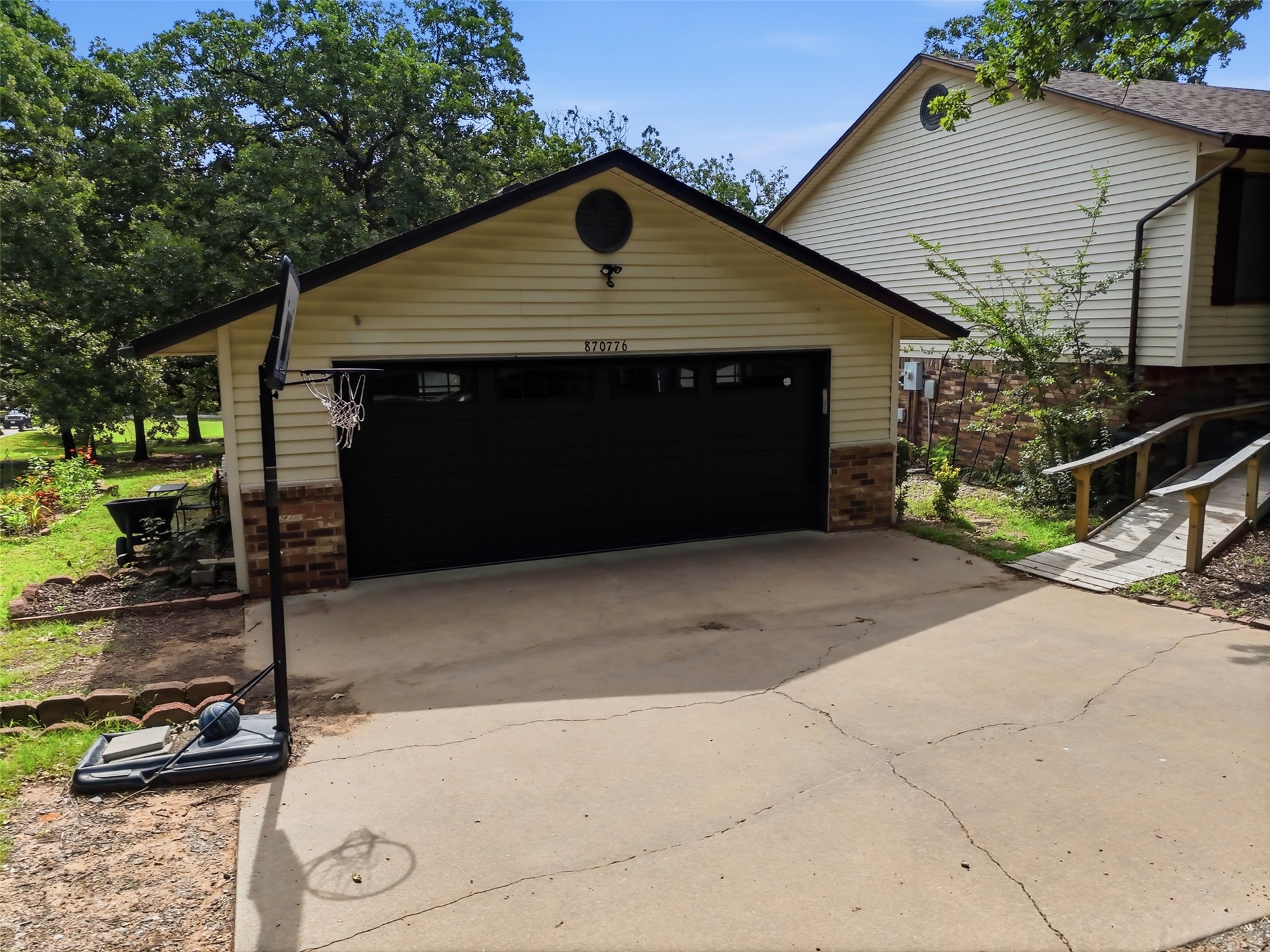 870776 S Hickory E Chandler OK 74834