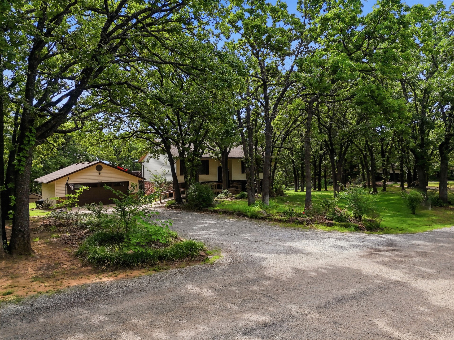 870776 S Hickory E Chandler OK 74834