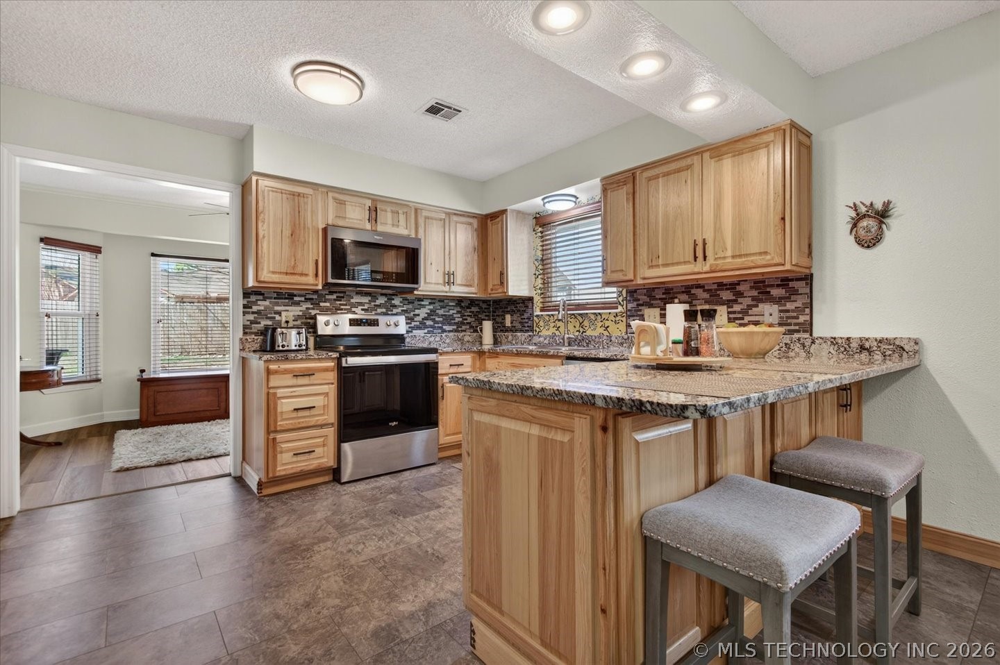 1811 Putnam Bartlesville OK 74006