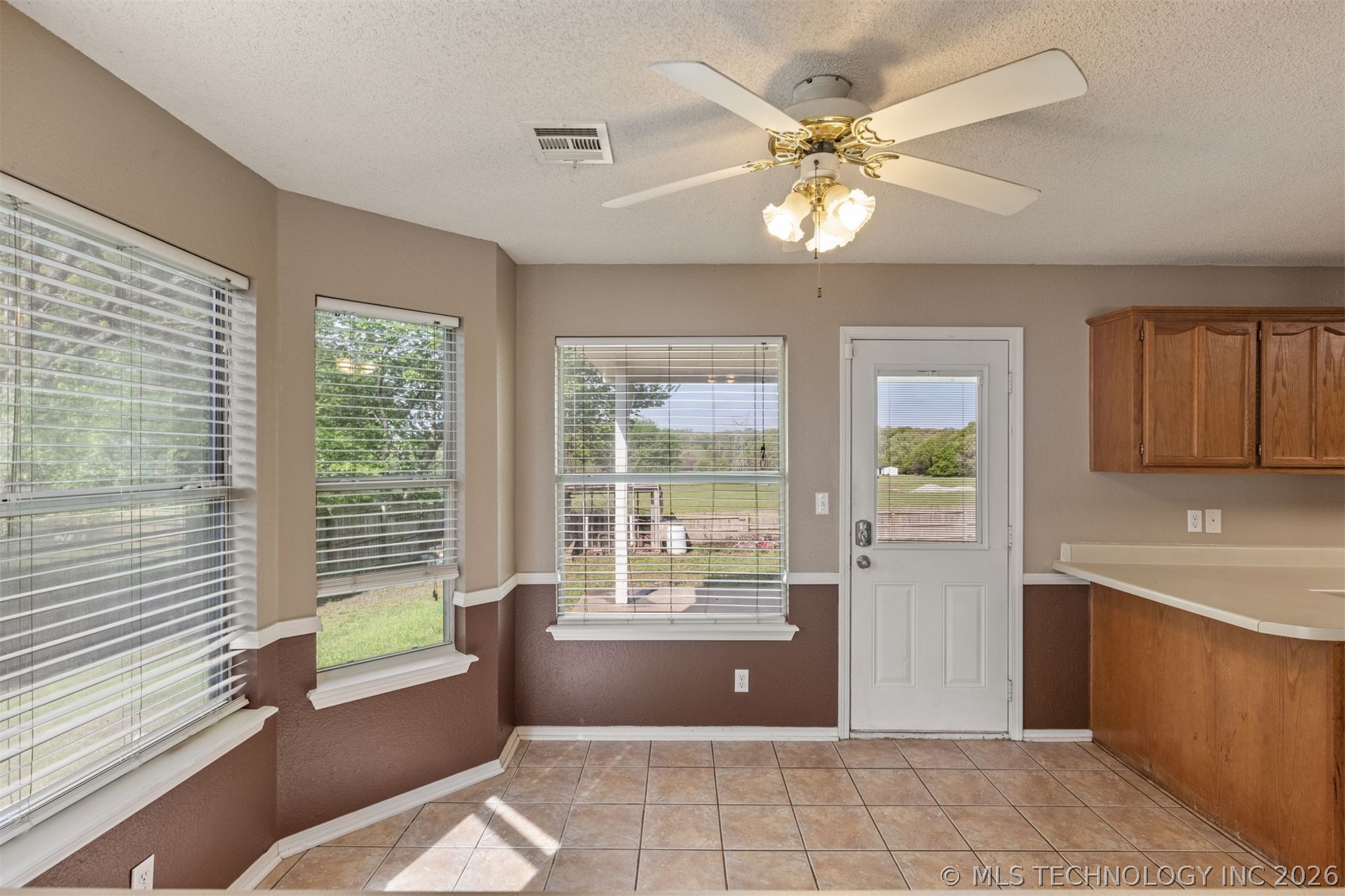 15934 S 294th Eastavenue Coweta OK 74429
