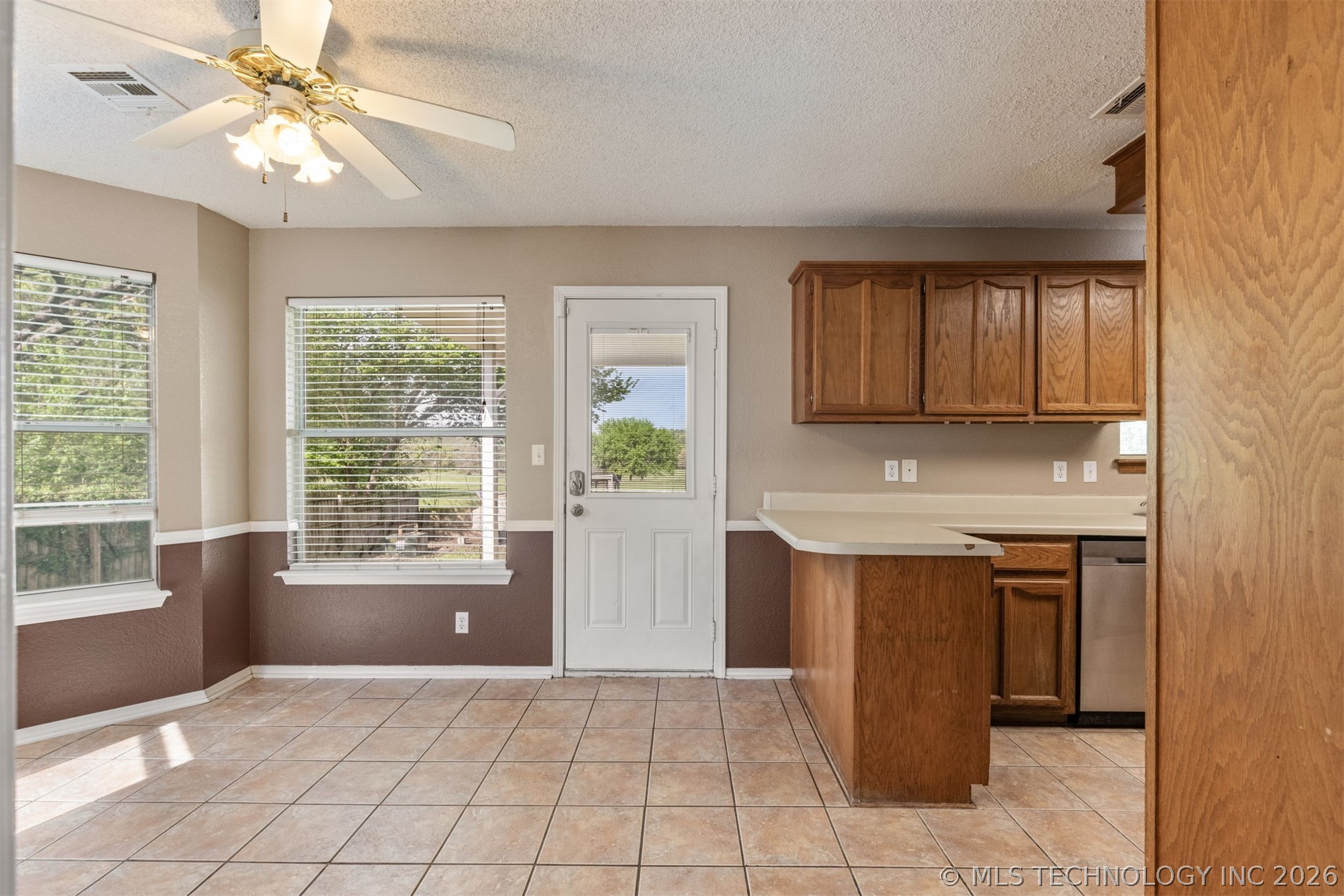 15934 S 294th Eastavenue Coweta OK 74429