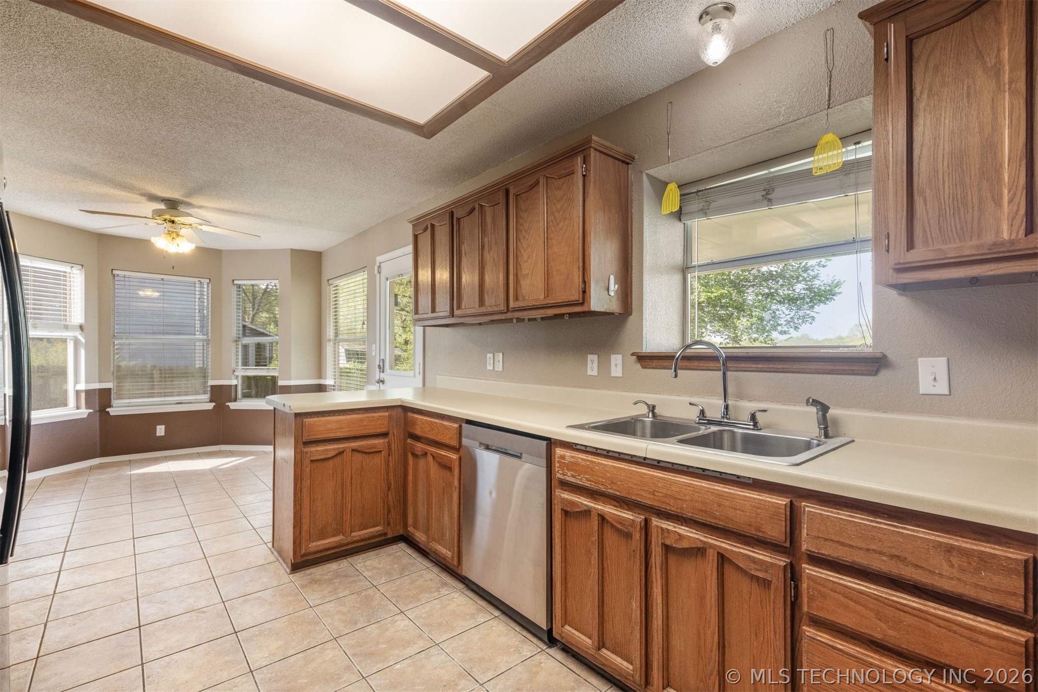 15934 S 294th Eastavenue Coweta OK 74429
