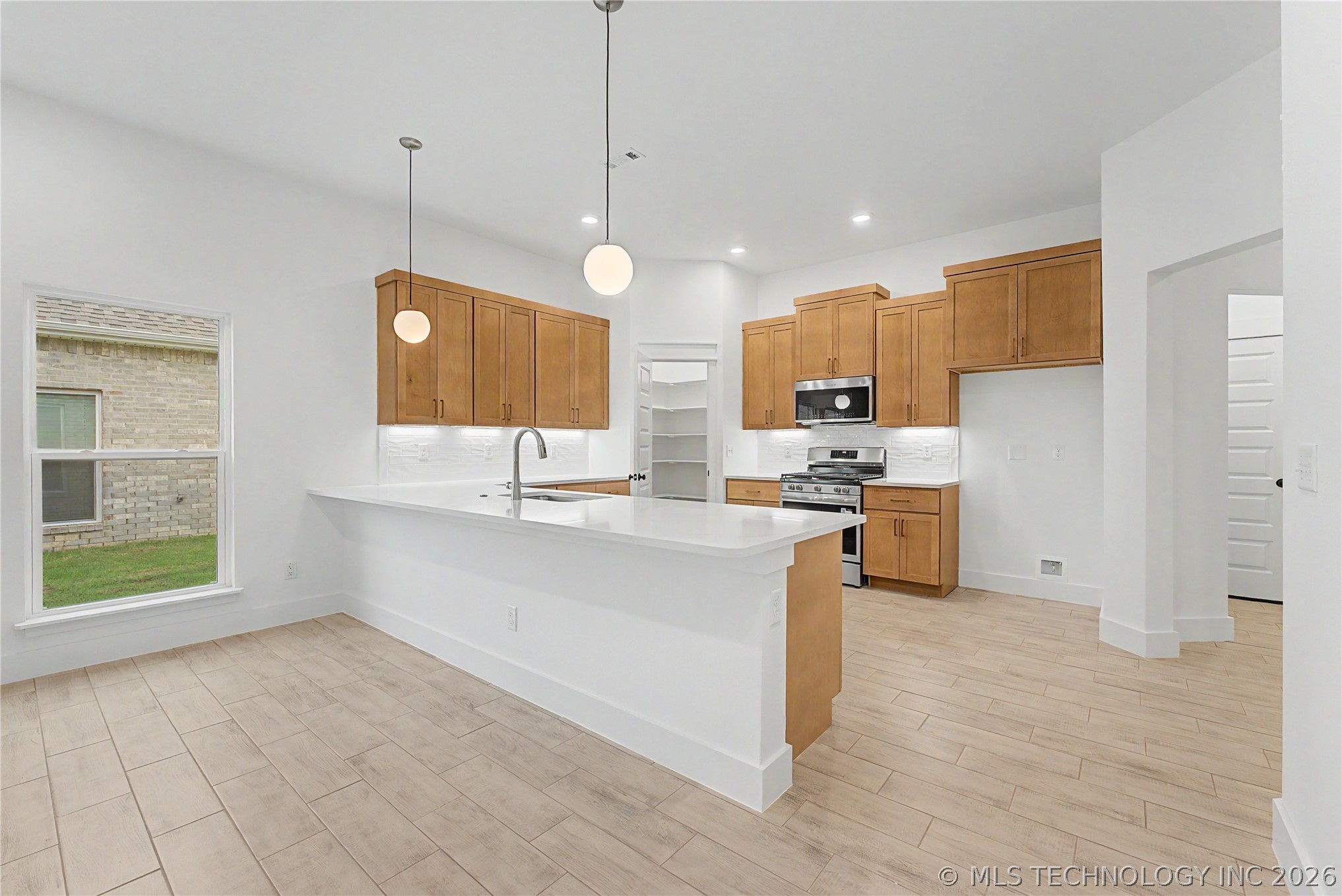 2064 E 129th Place S Jenks OK 74037