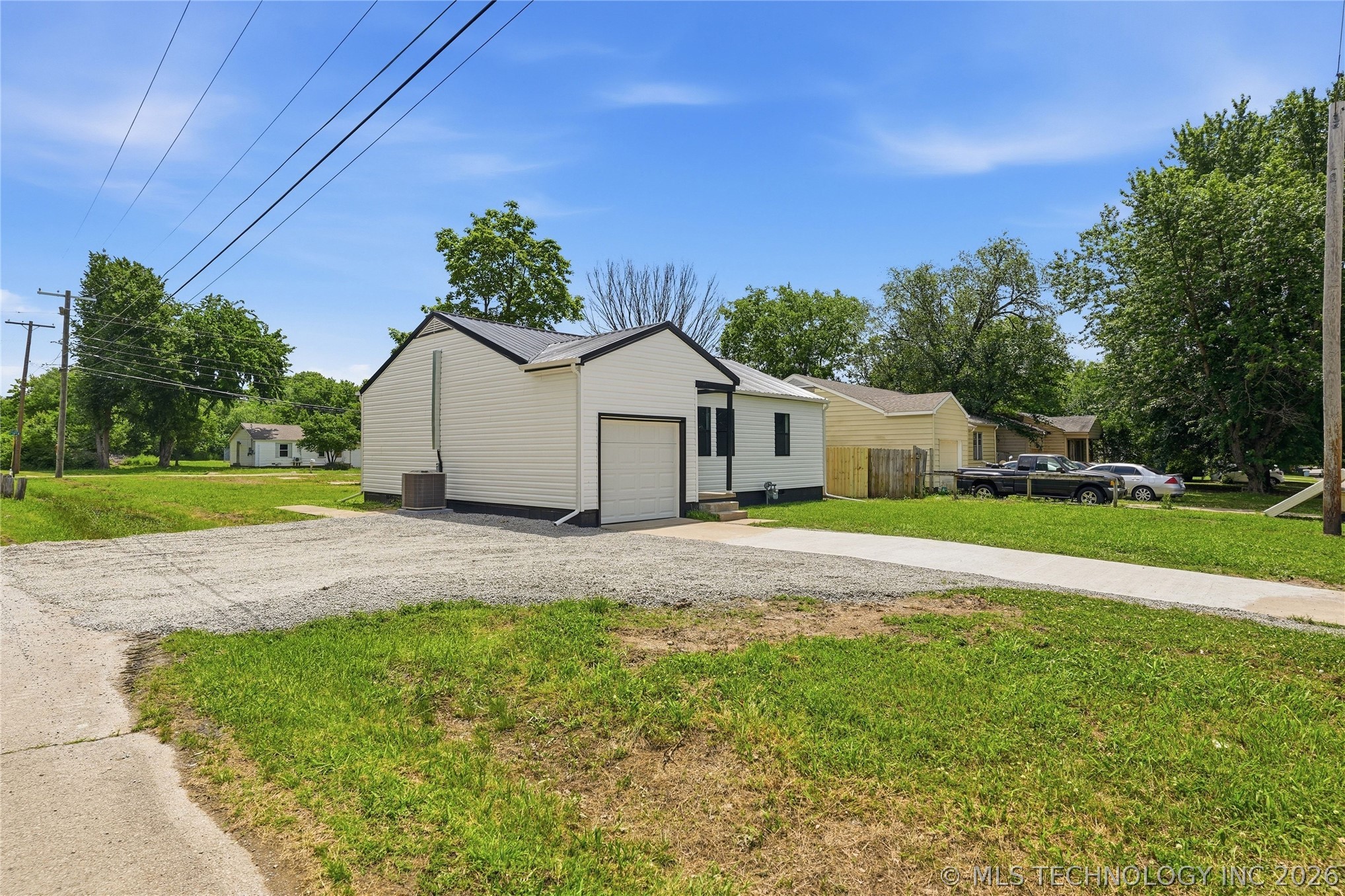 330 N Oak Street Dewey OK 74029