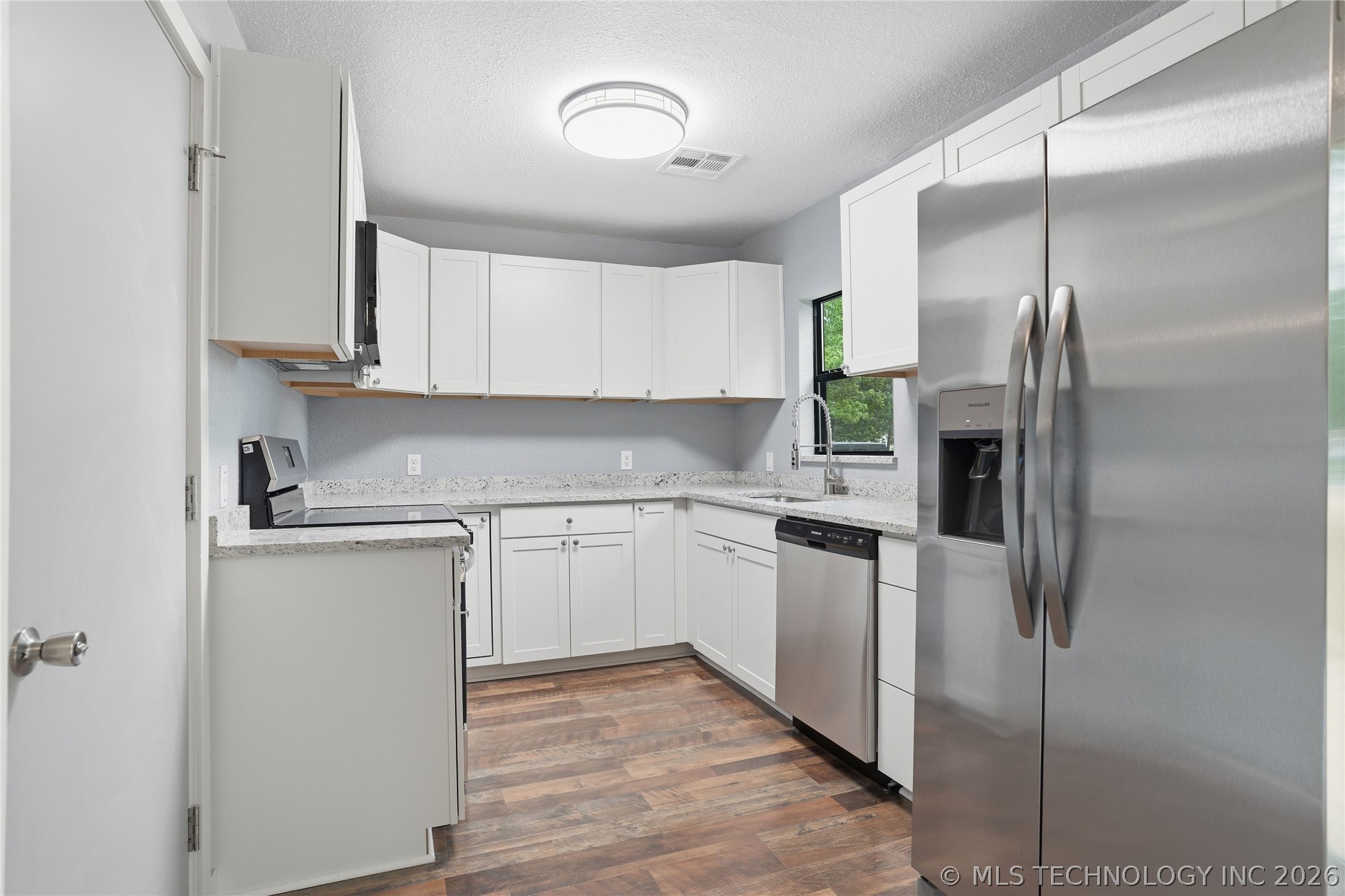 330 N Oak Street Dewey OK 74029