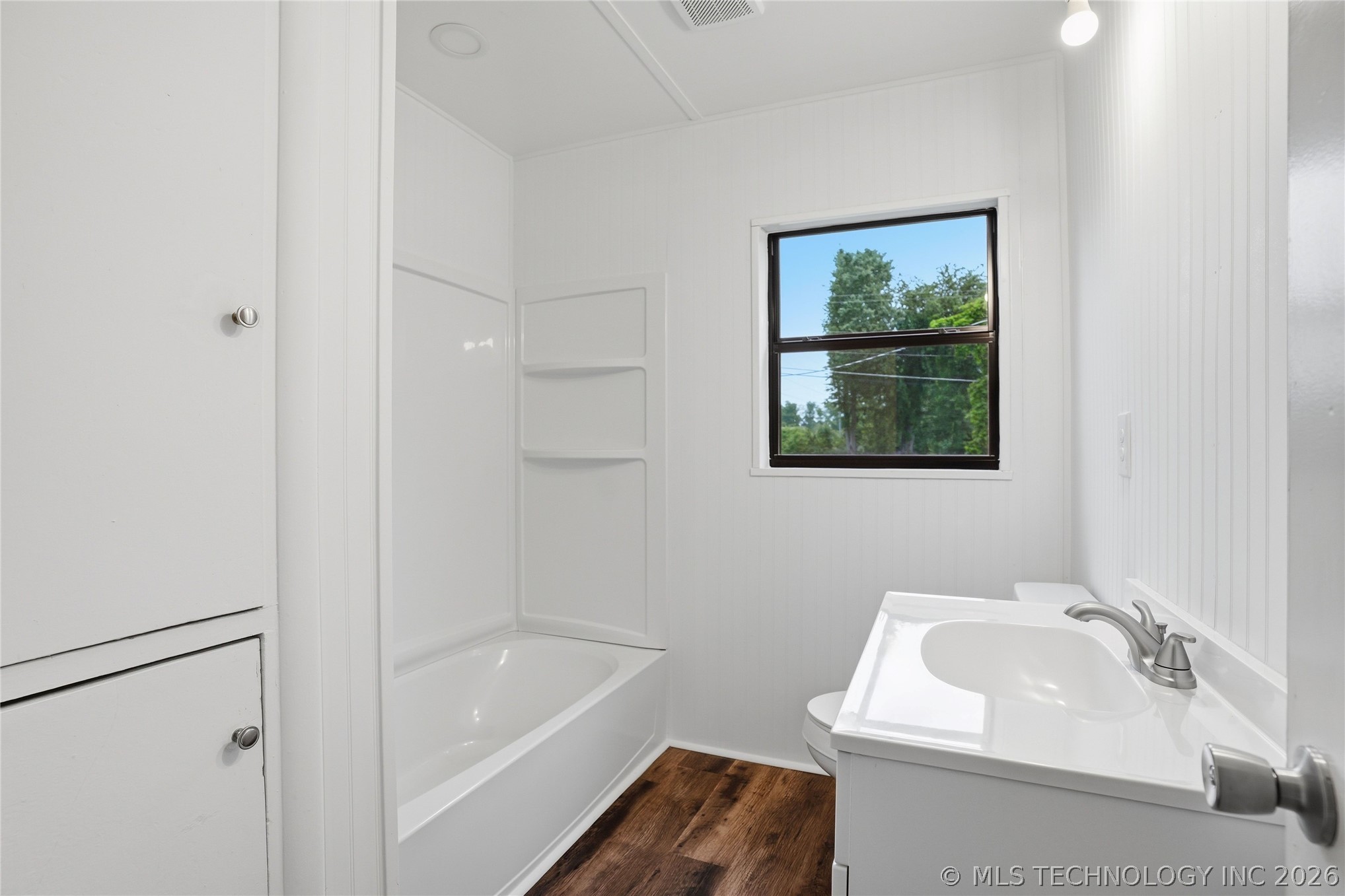 330 N Oak Street Dewey OK 74029