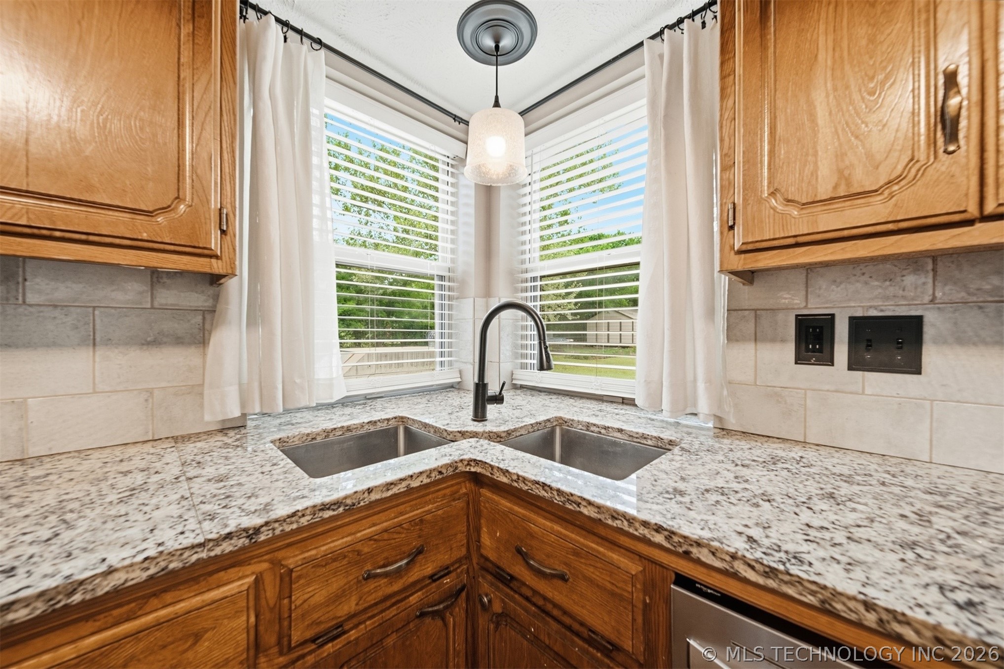 5915 E 164th Street S Bixby OK 74008