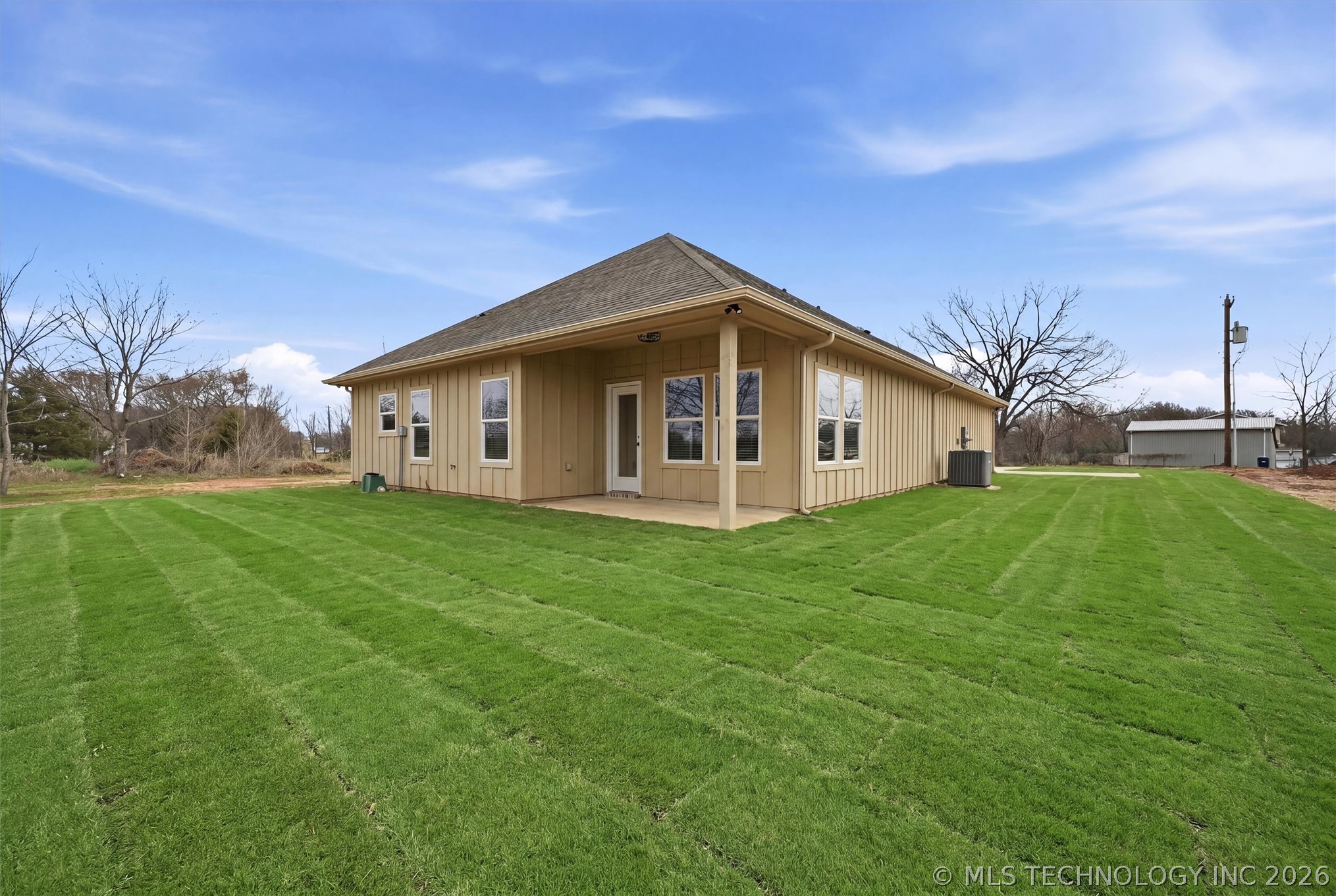 116 8th Avenue Colbert OK 74733