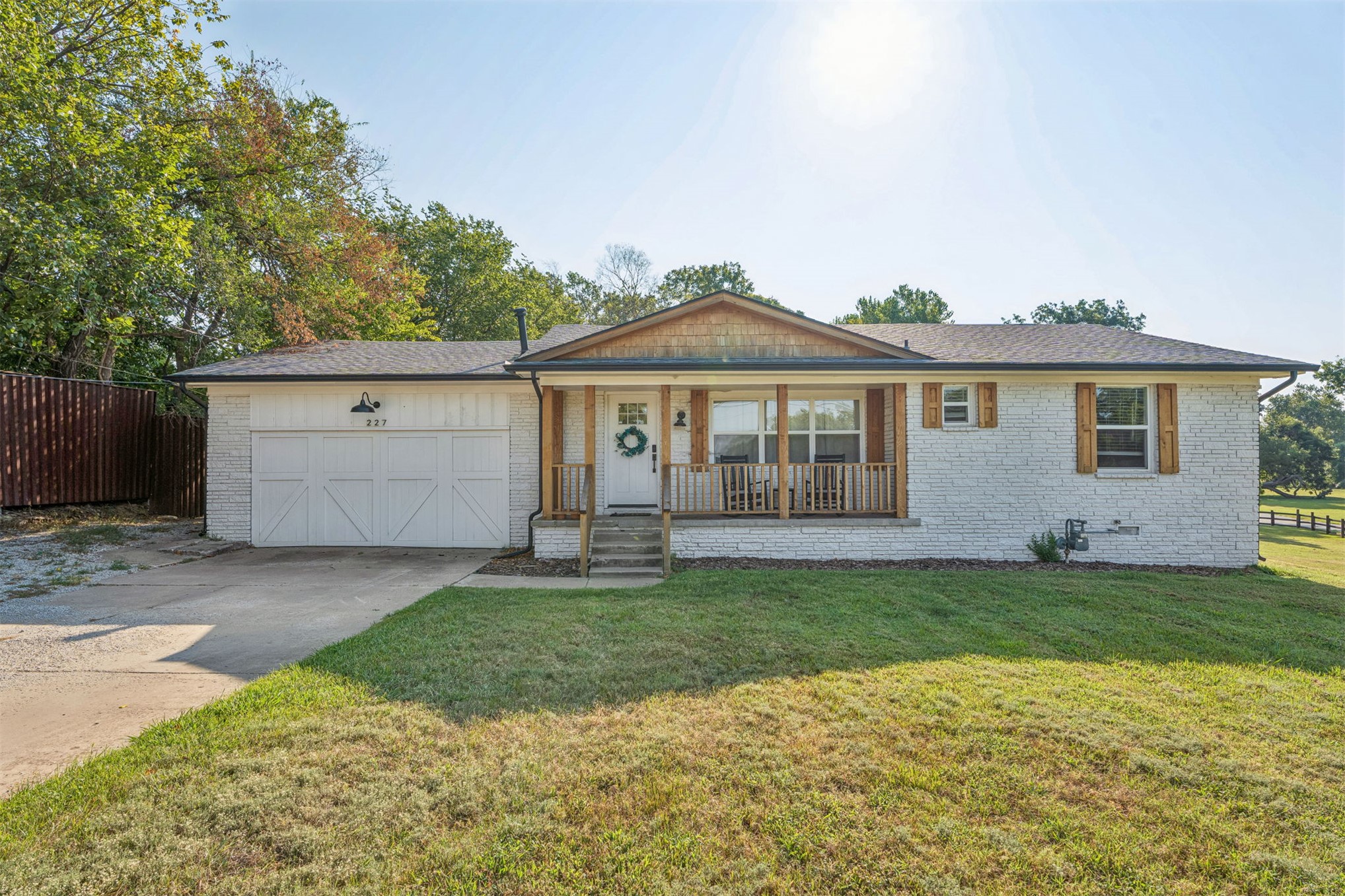227 N 41st Westavenue Tulsa OK 74127