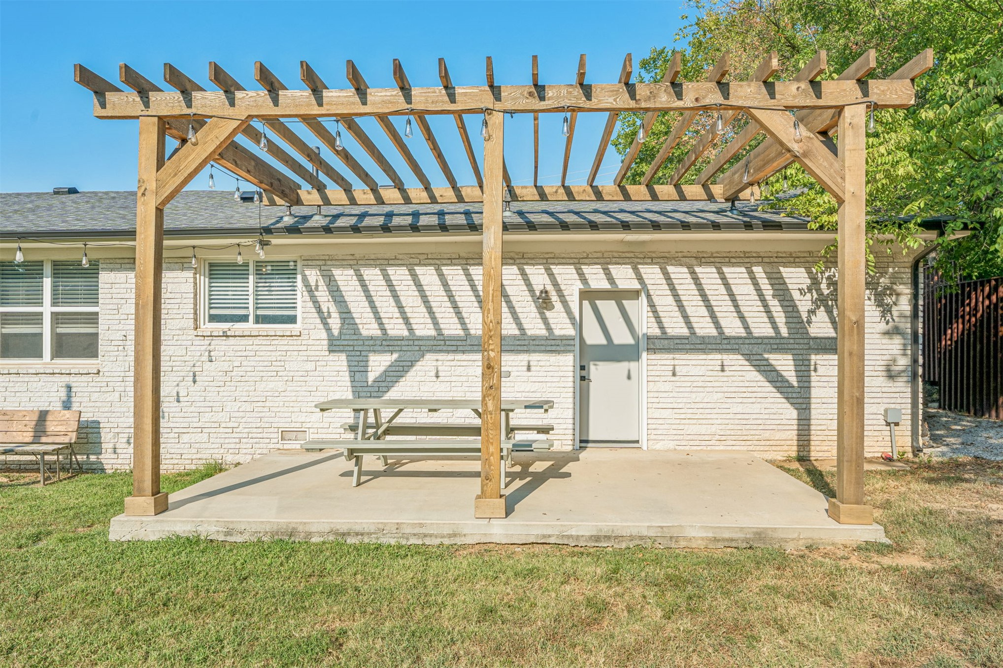 227 N 41st Westavenue Tulsa OK 74127