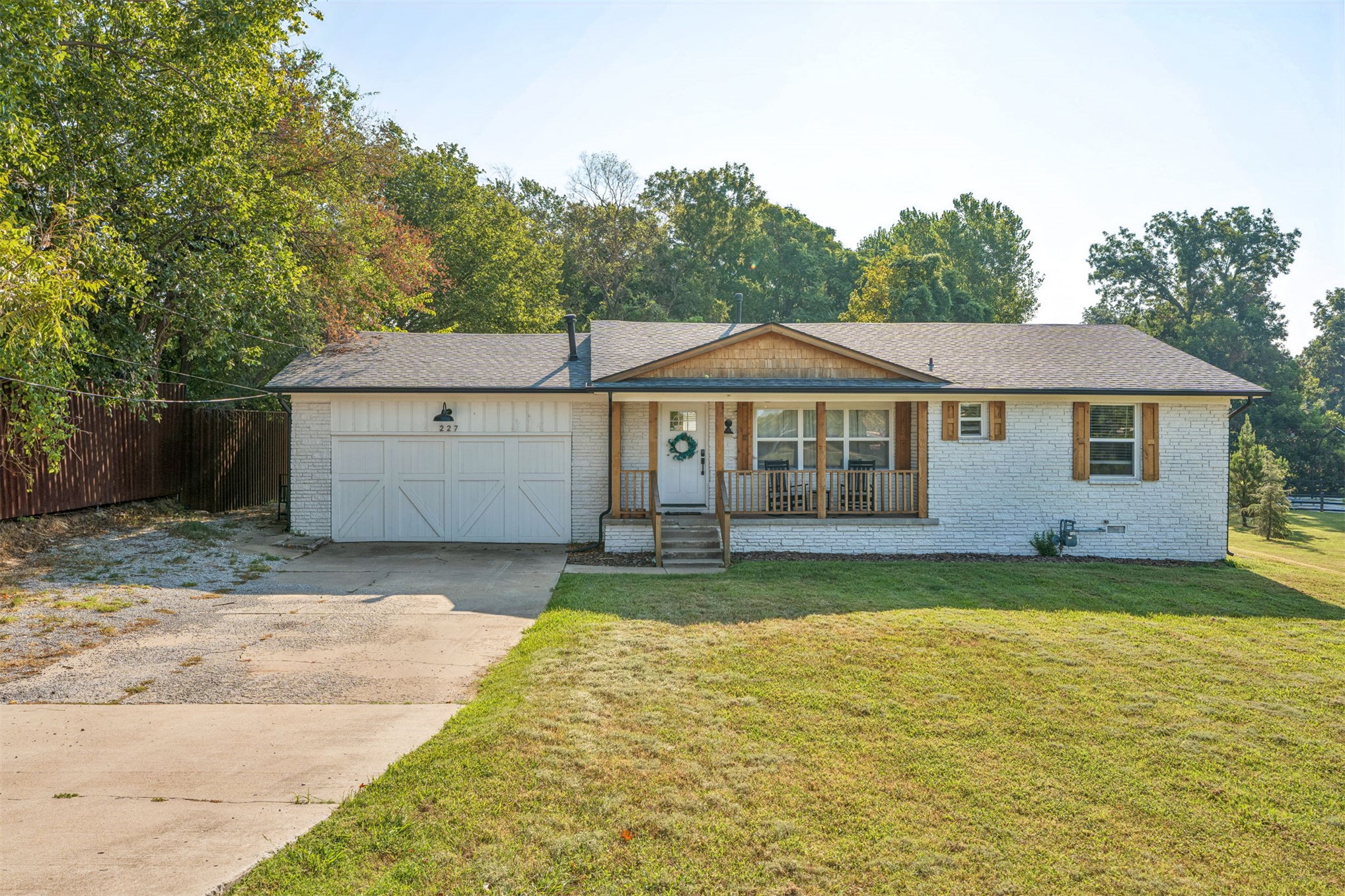 227 N 41st Westavenue Tulsa OK 74127