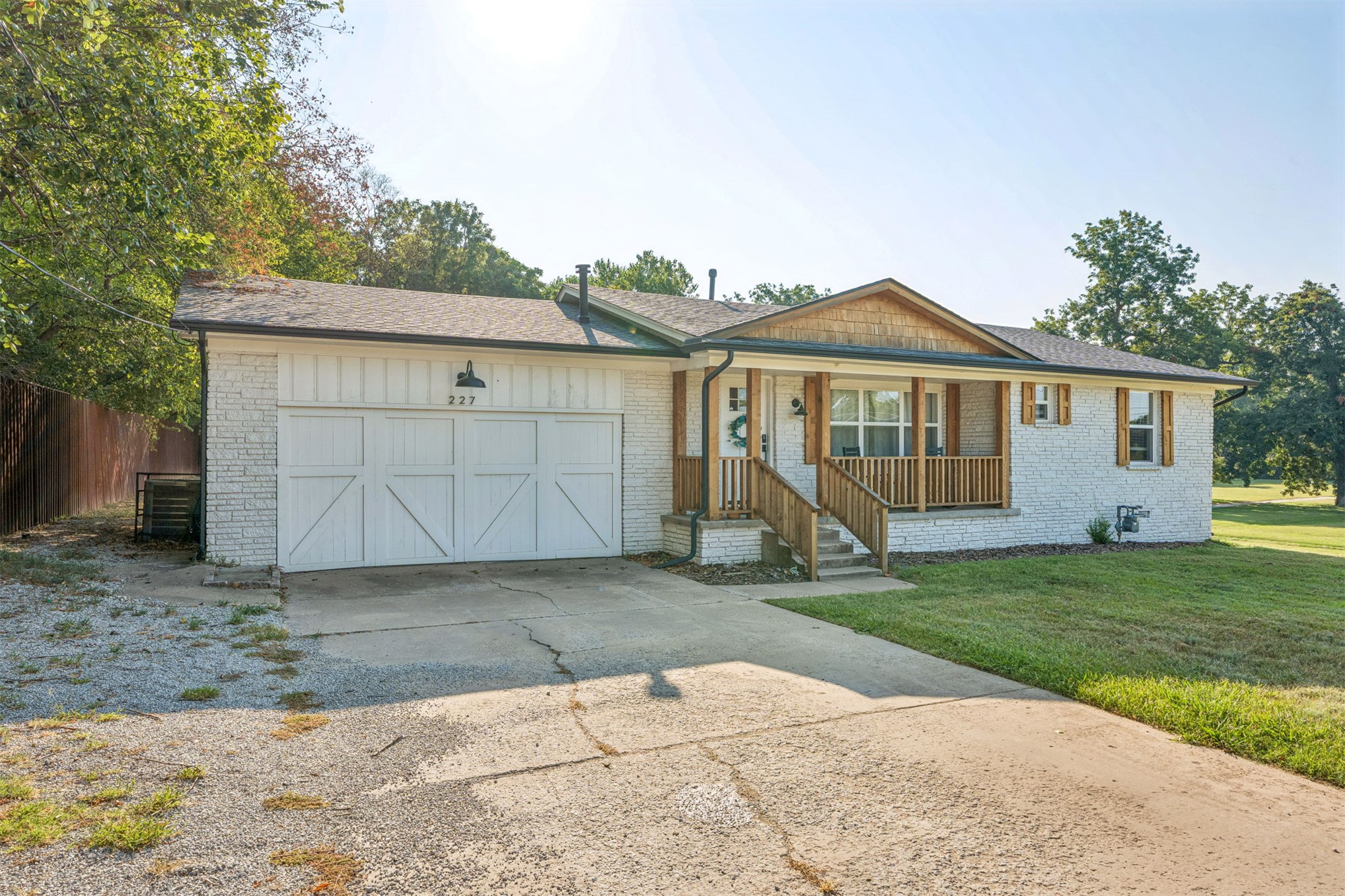 227 N 41st Westavenue Tulsa OK 74127