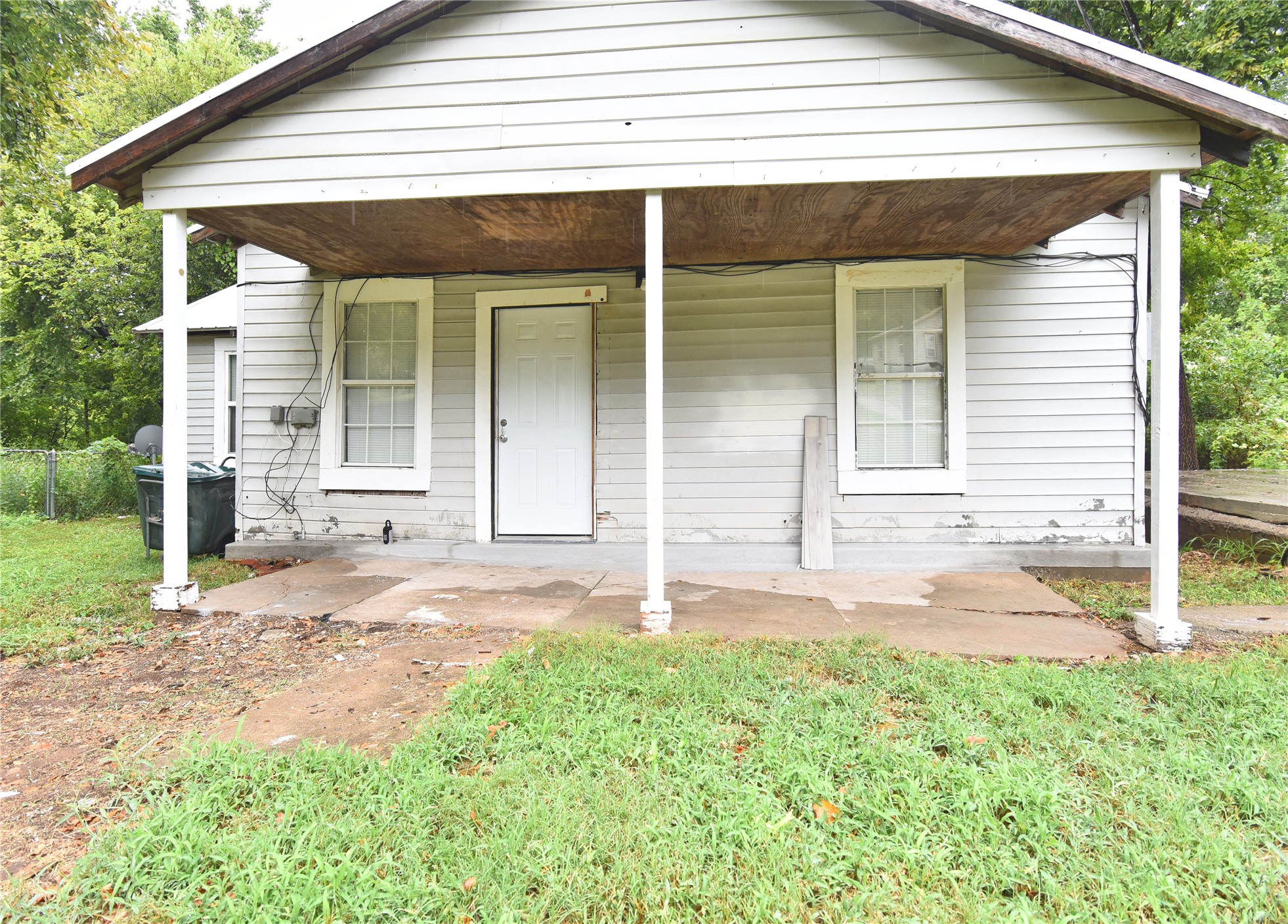 502 N Industrial Avenue E Sand Springs OK 74063