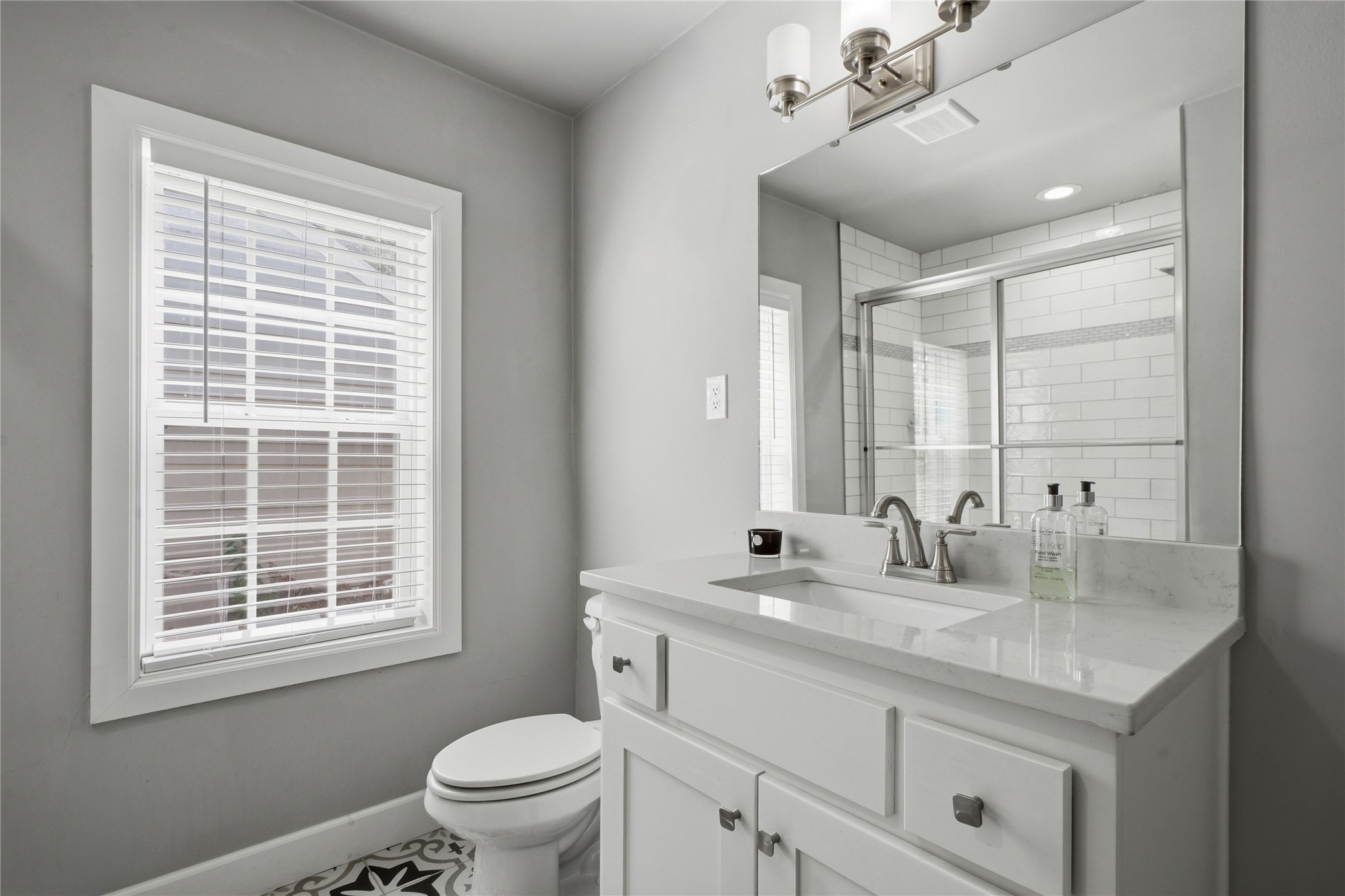 2251 S Delaware Court Tulsa OK 74114