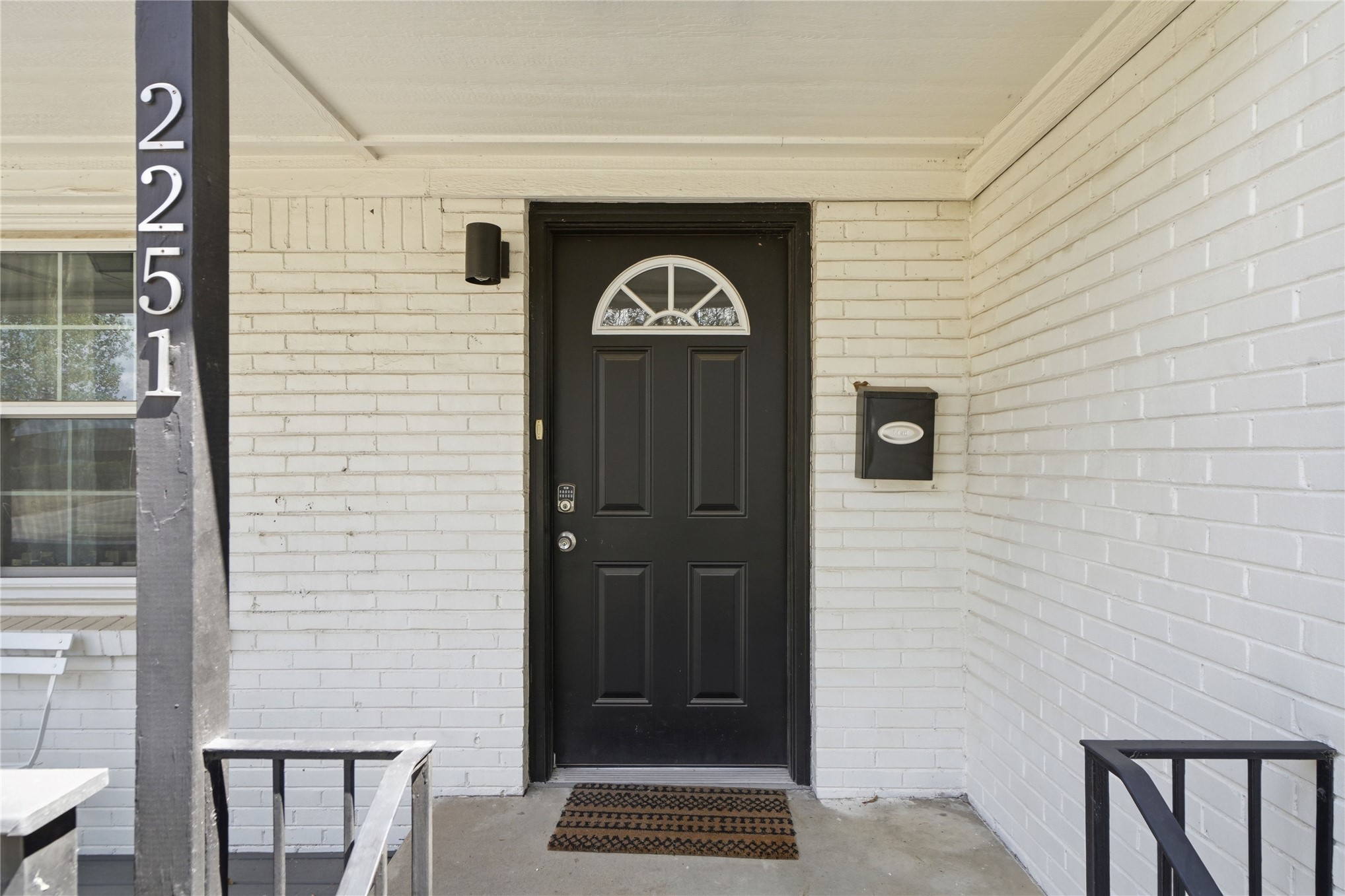 2251 S Delaware Court Tulsa OK 74114