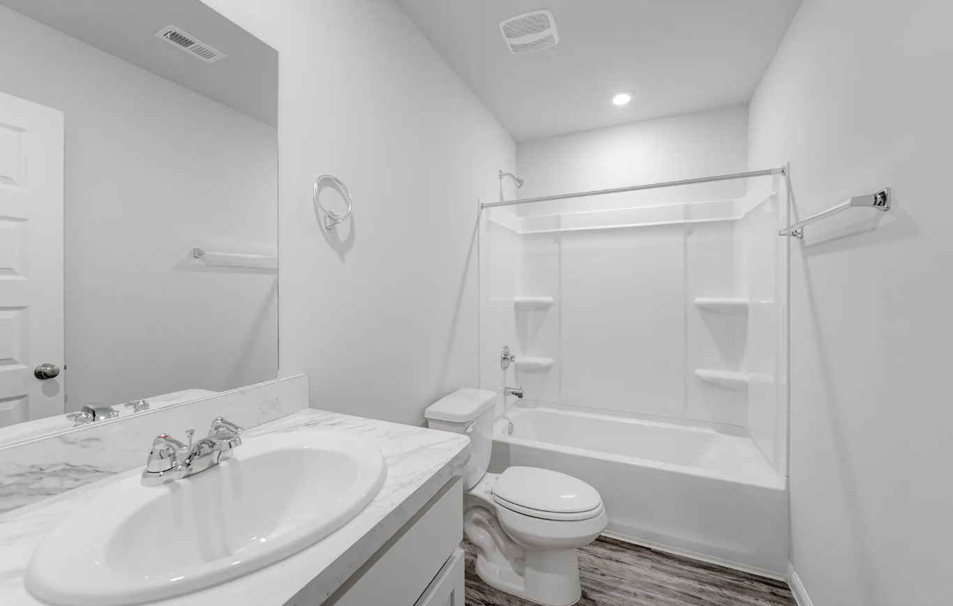208 Cottonwood Street Calera OK 74730