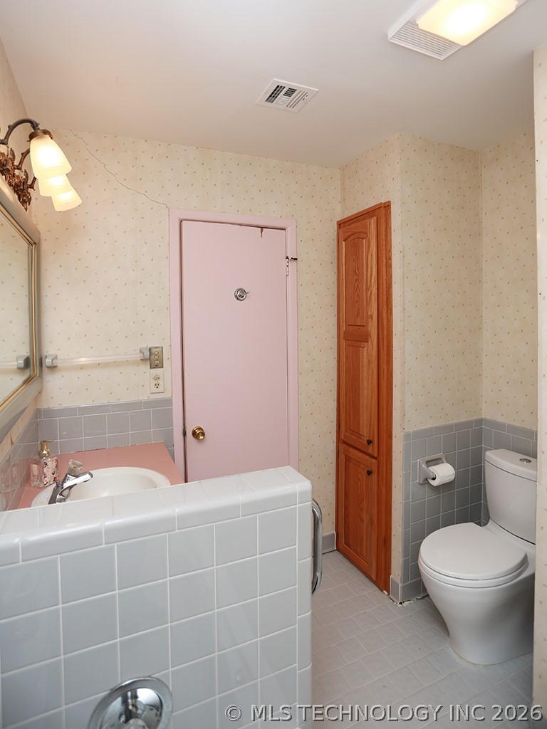 617 S 6th Street Broken Arrow OK 74012