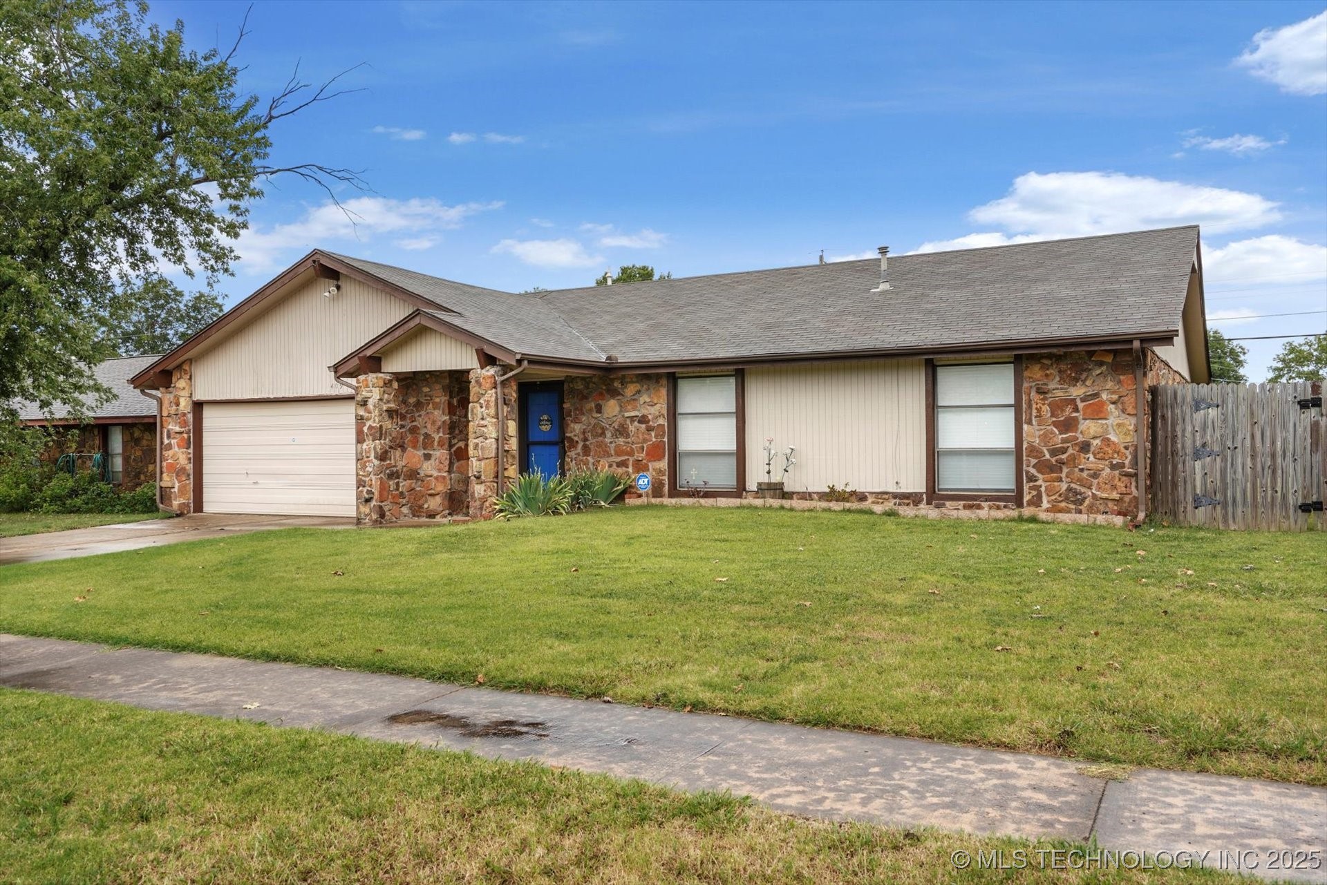 409 W Trinidad Drive Sand Springs OK 74063